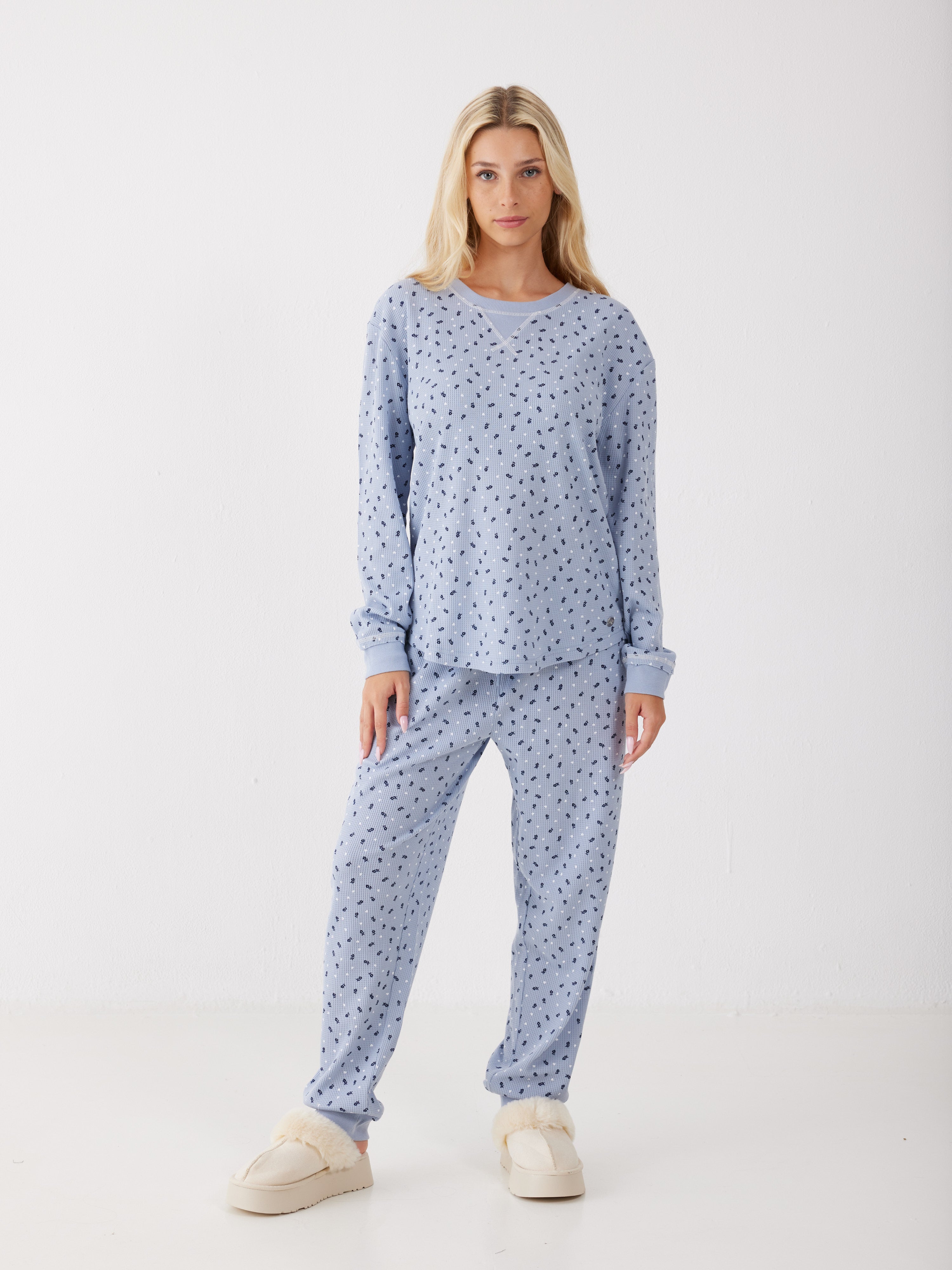 פיג'מה פרחים וואפל - כחול