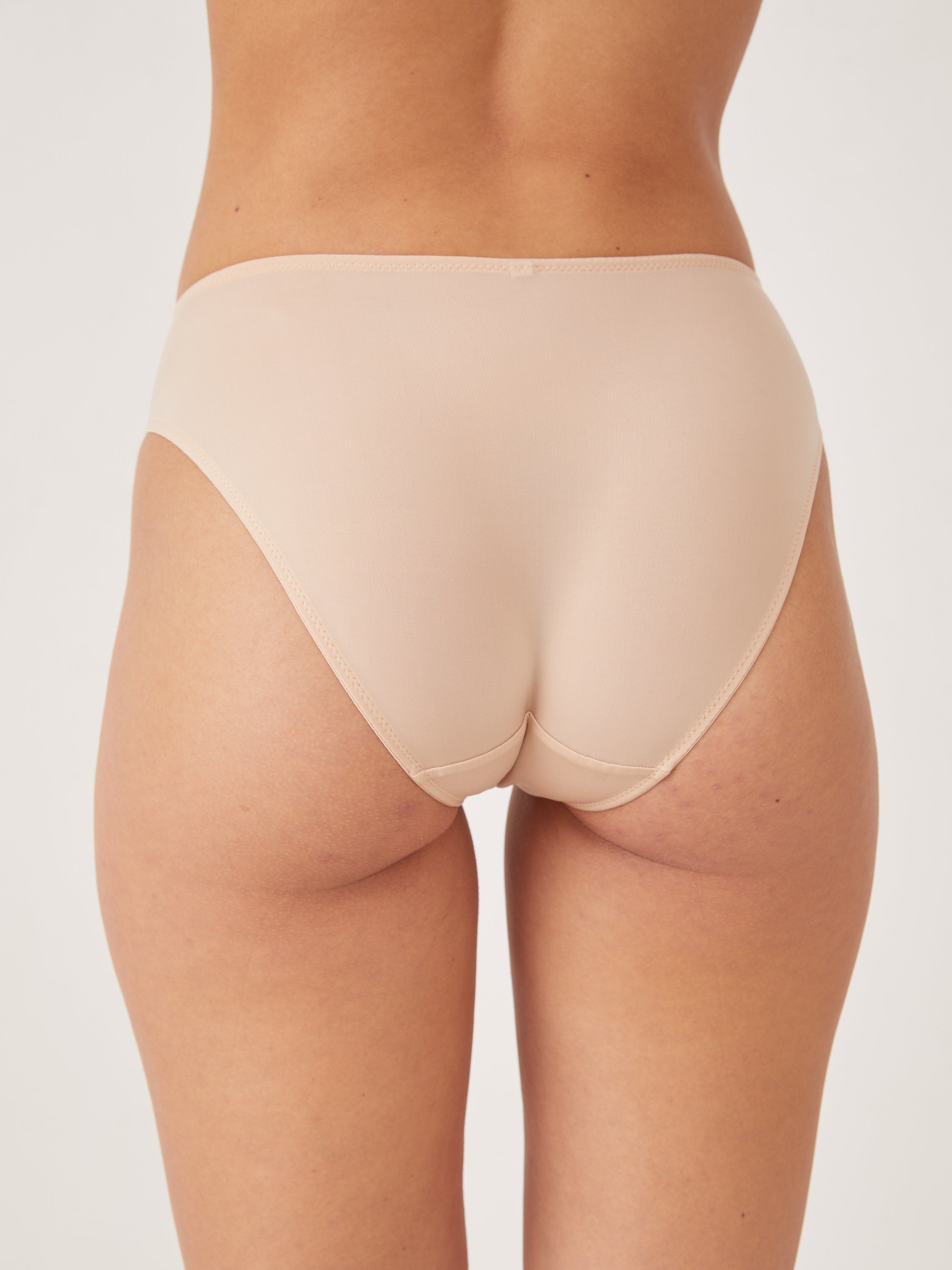Body Brife תחתון שלם מעוטר תחרה