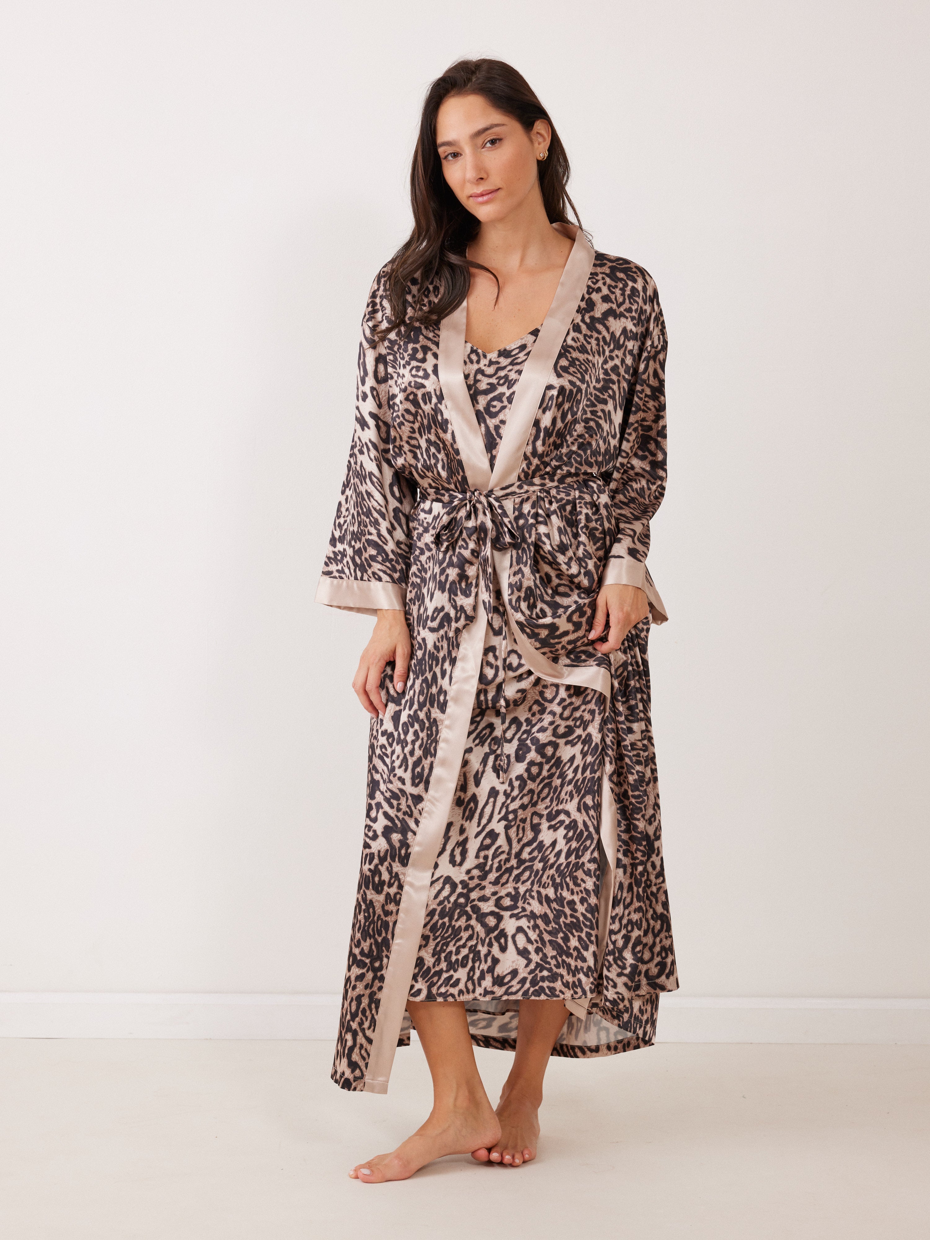 חלוק מקסי מודפס - מנומר