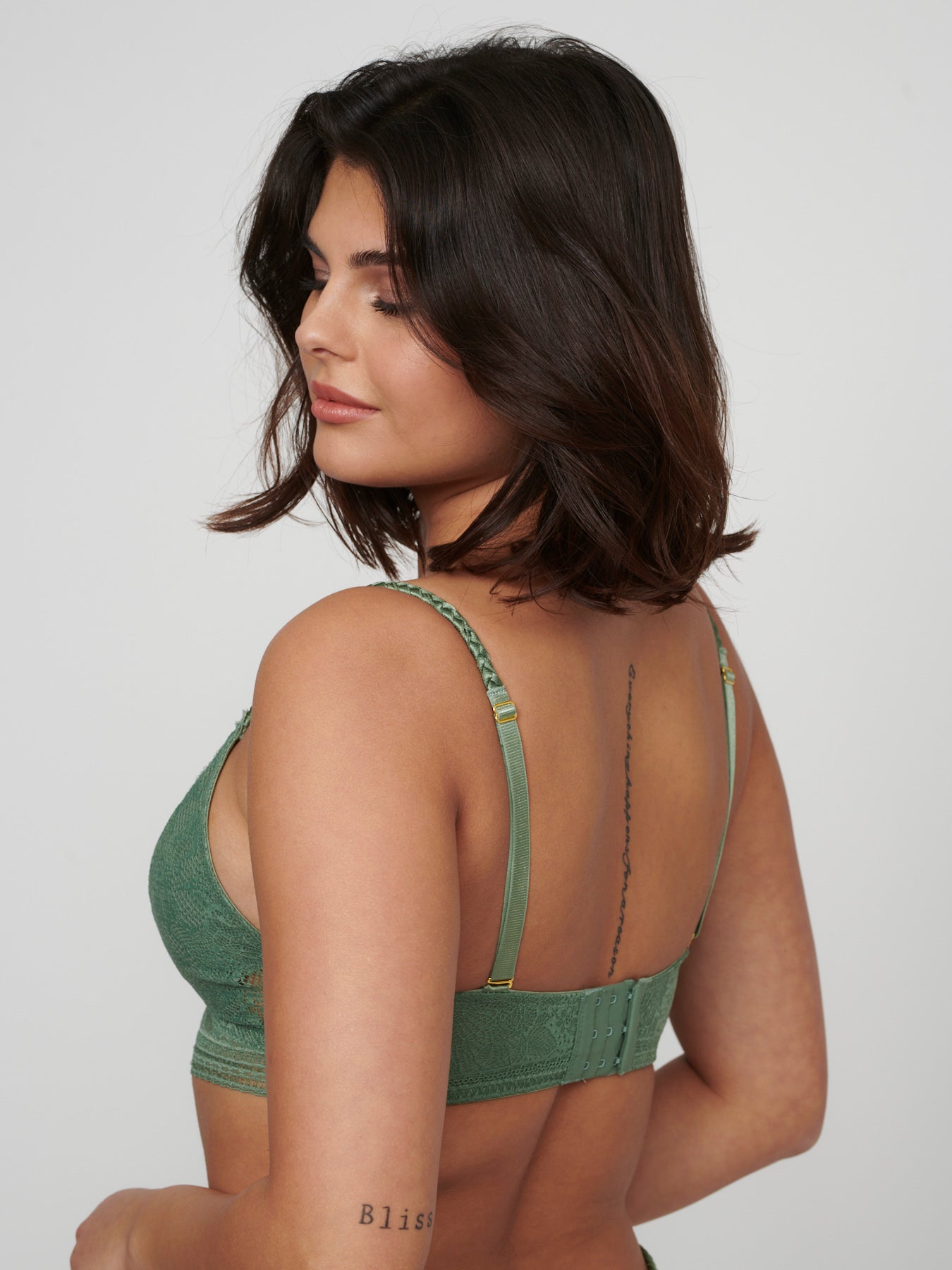 Nely חזיית טופ ללא ברזל