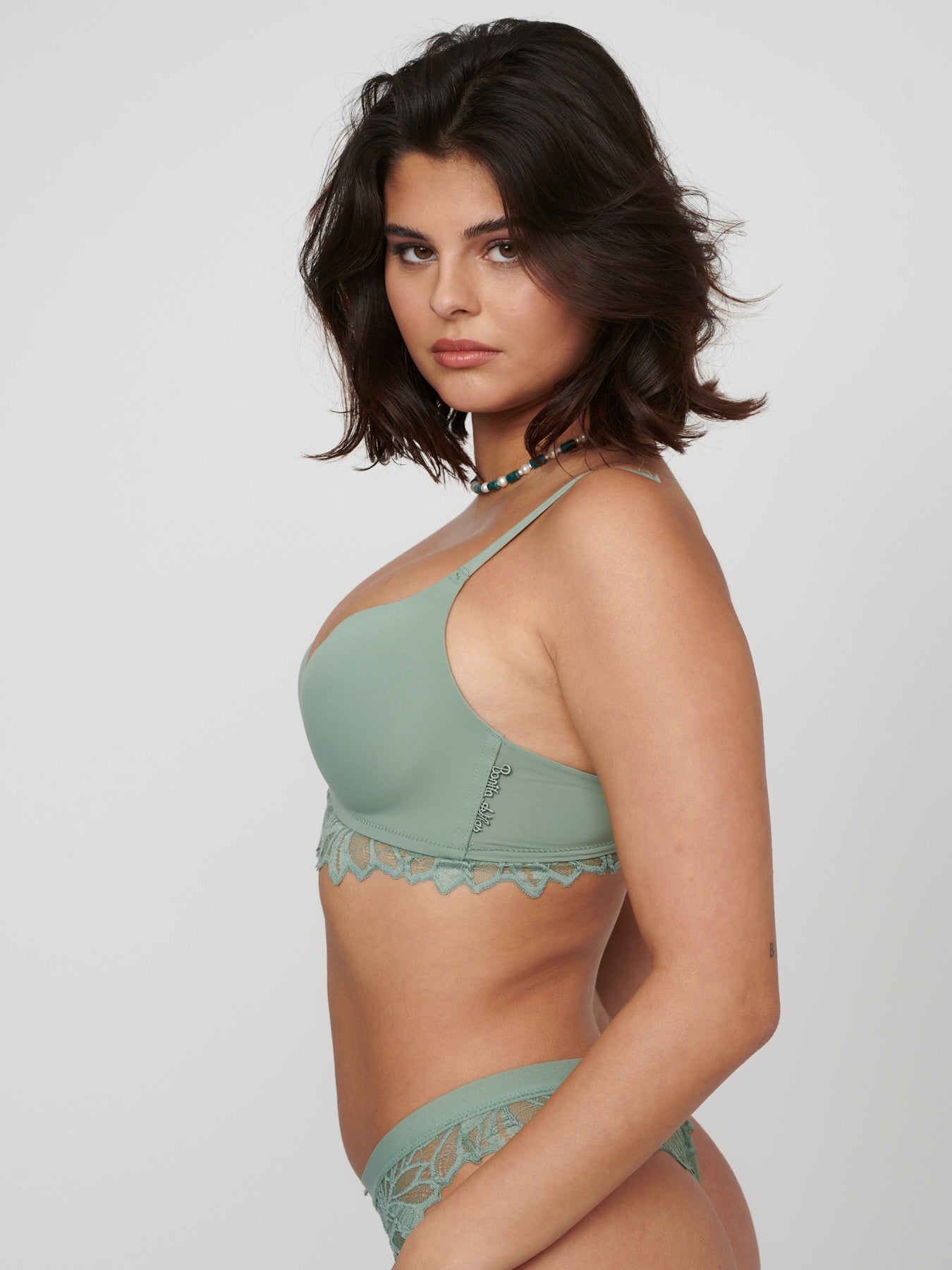 EMILIA ירוק- חזייה בריפוד קל ללא ברזל