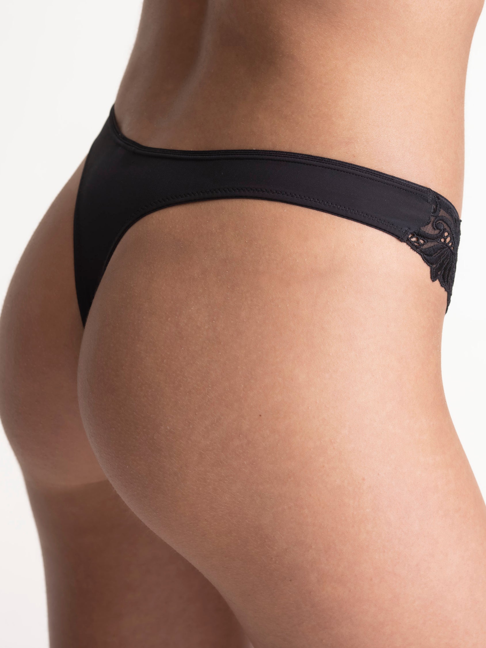 Loren תחתון חוטיני