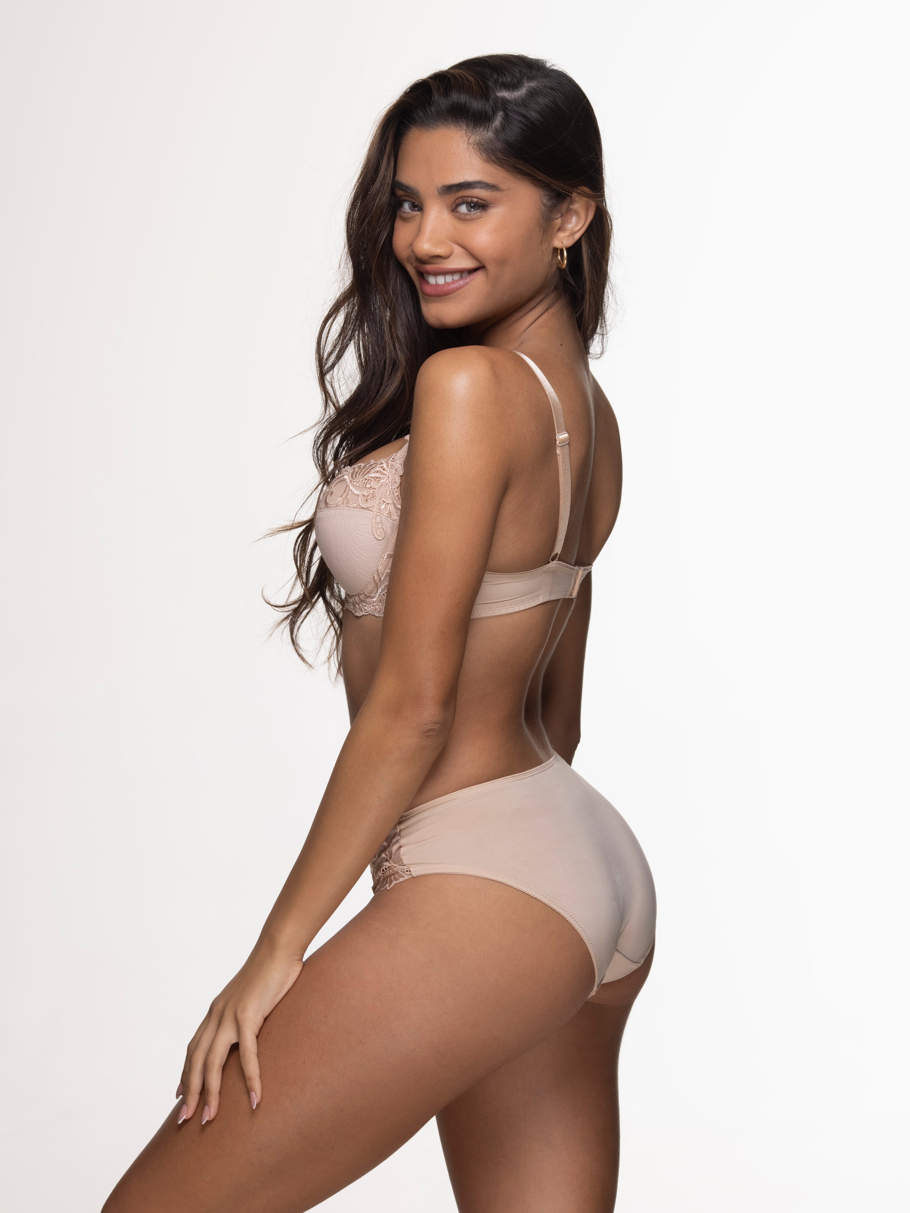 Loren תחתון שלם