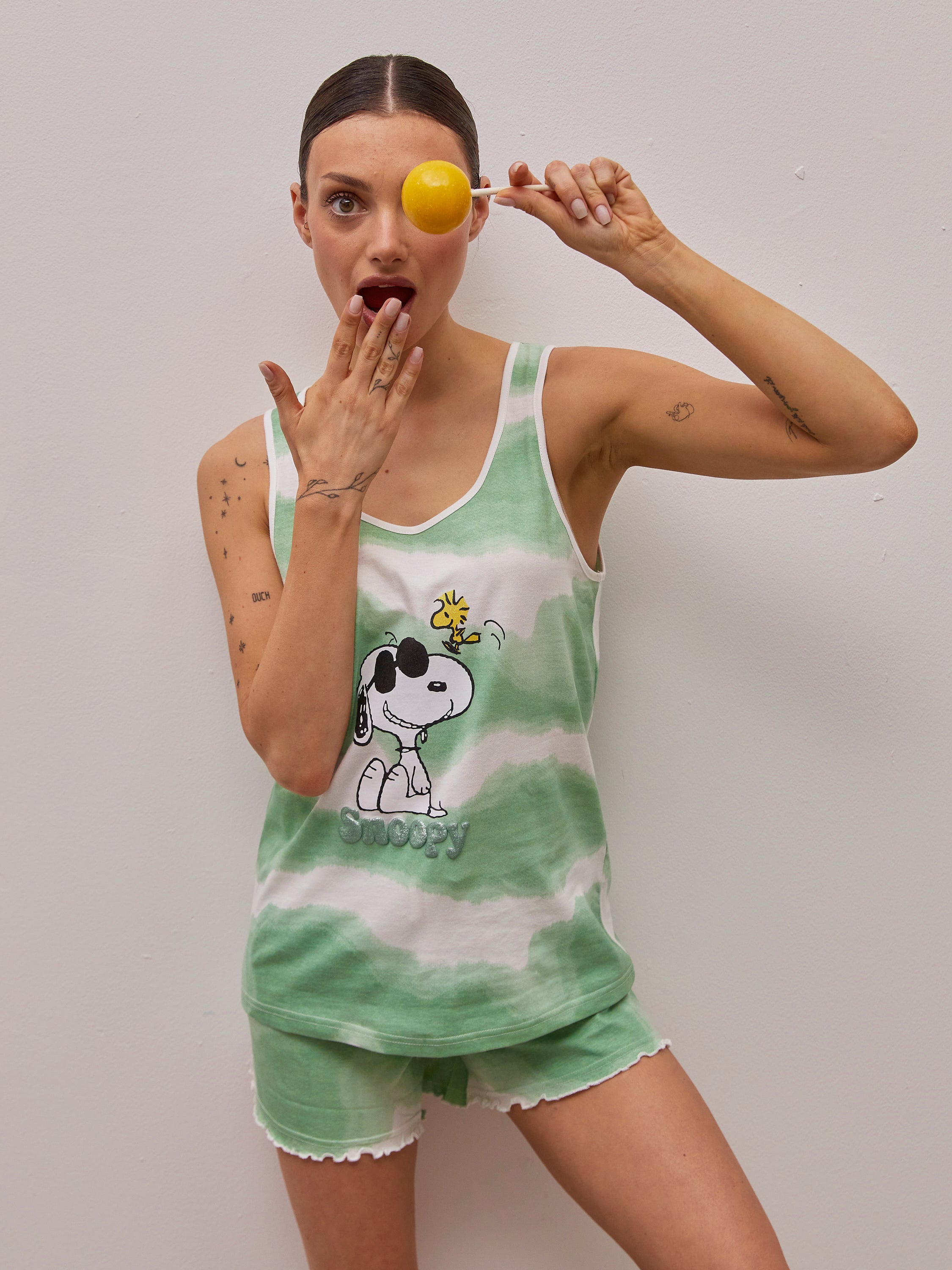 פיג'מה גופייה סנופי בשמש כותנה - ירוק