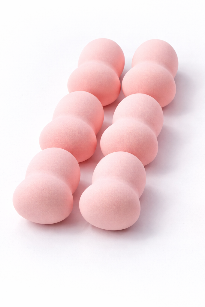 מארז 12 ספוגיות איפור - צבע יינתן לפי מלאי זמין