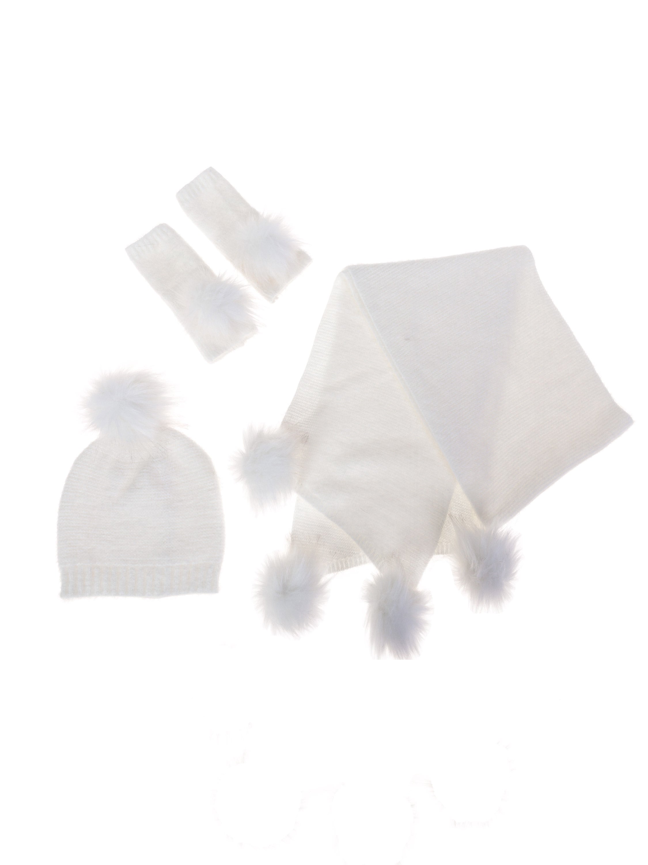 סט צעיף כובע וכפפות