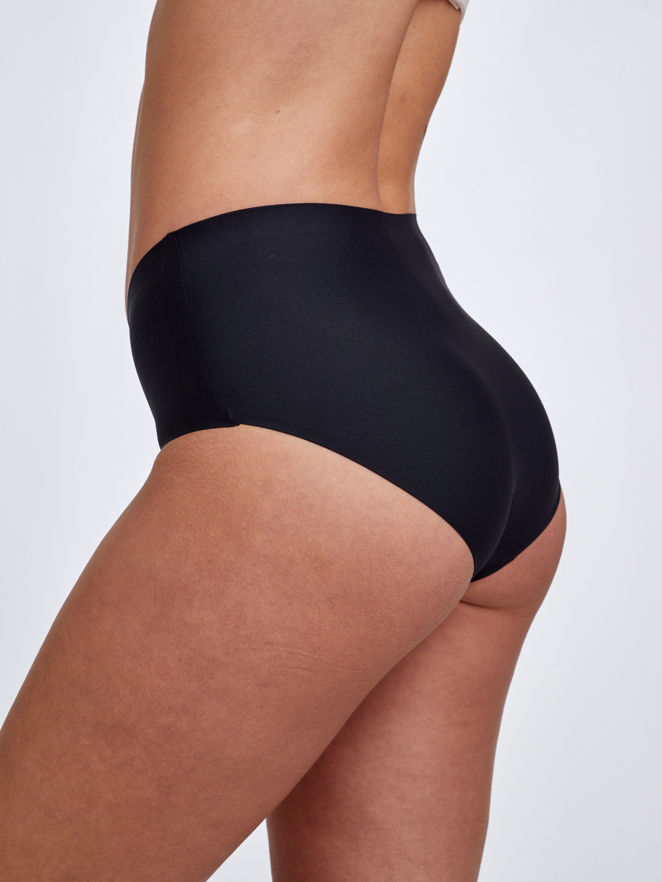 תחתון מקסי INVISIBLE - שחור