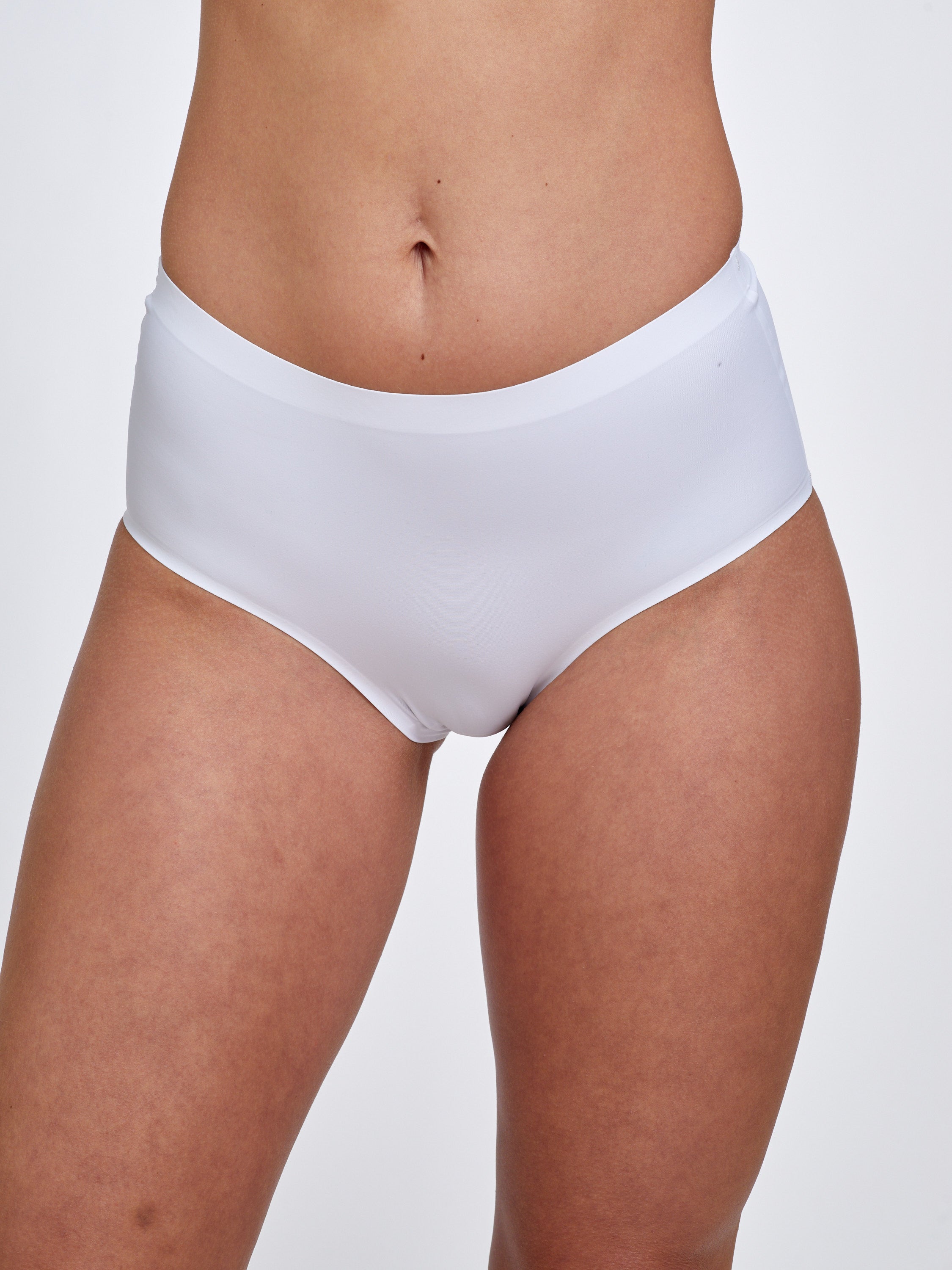 תחתון מקסי INVISIBLE - לבן