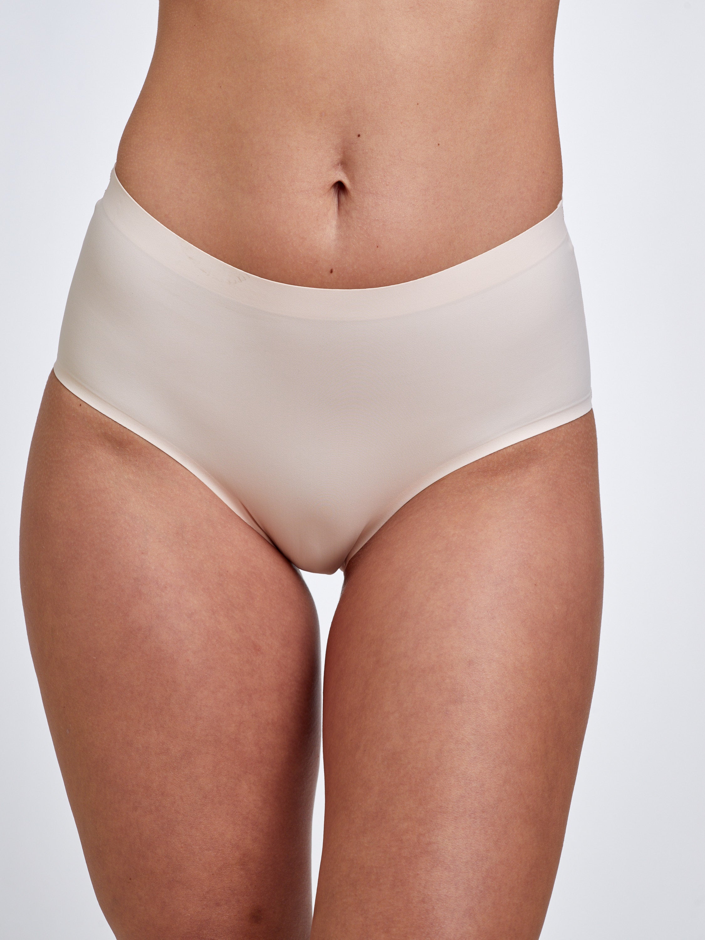 תחתון מקסי INVISIBLE - פודרה