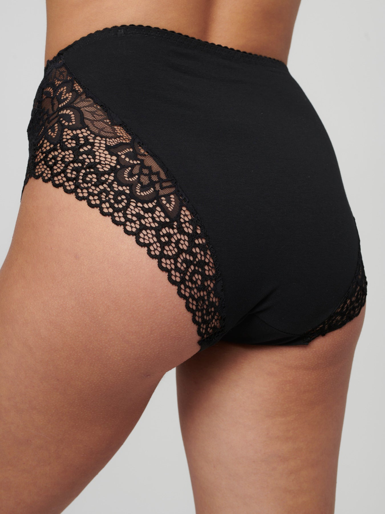 LACE MAXI תחתון כותנה שלם עם תחרה בגזרת בוקסר צבע שחור