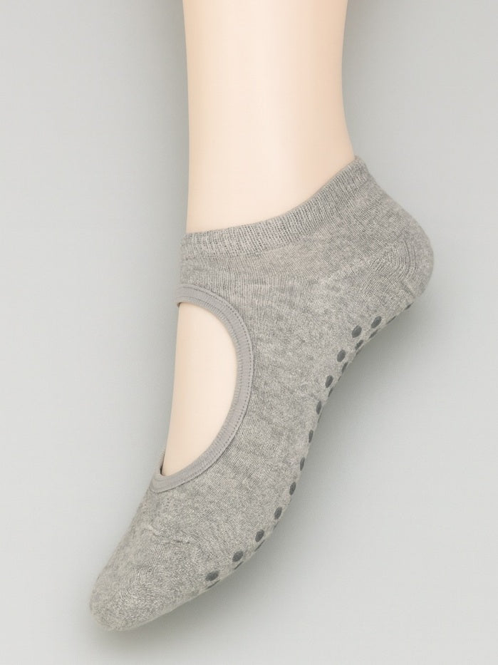 גרבי יוגה קרסוליות סגורות - אפור