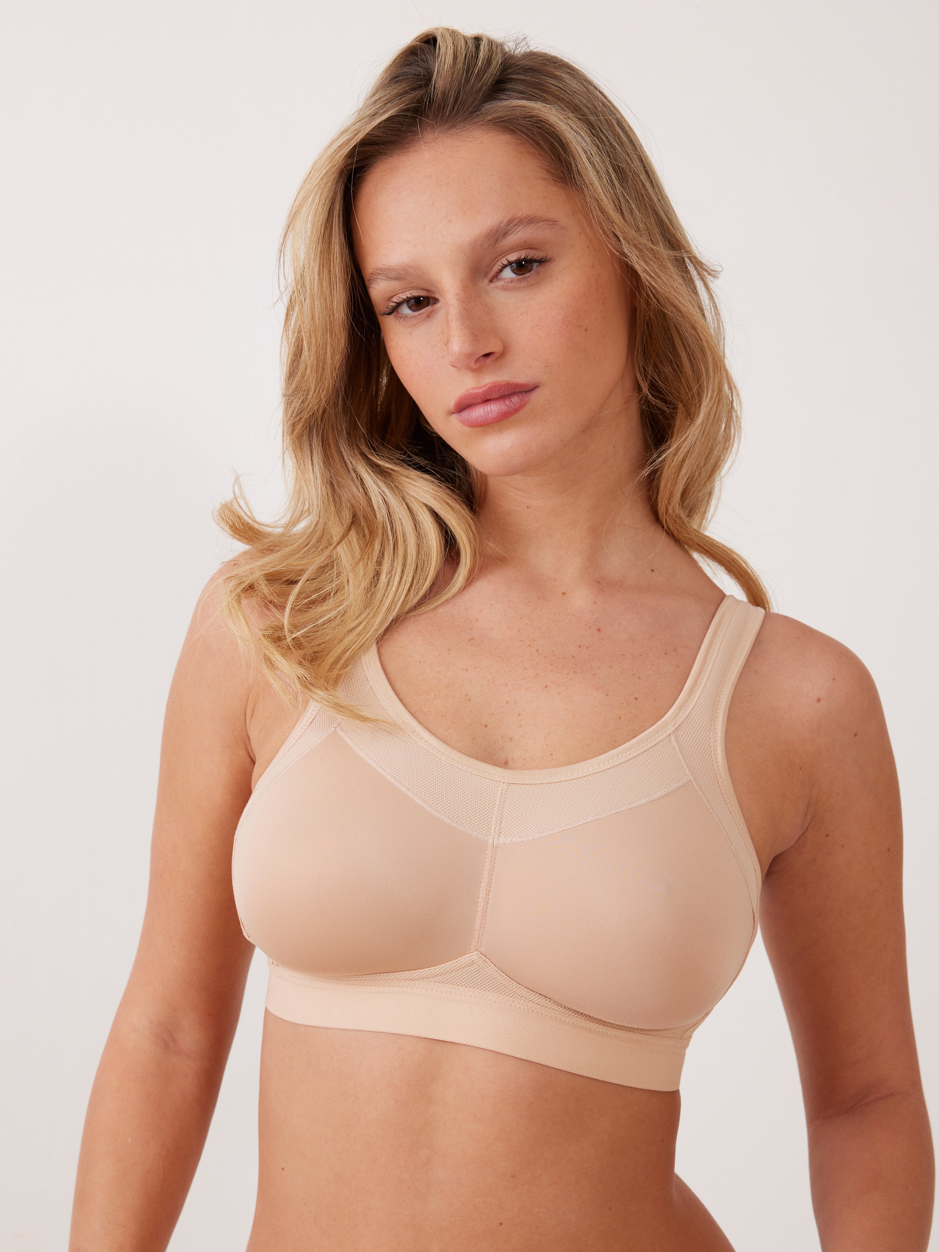 חזיית ספורט ללא ריפוד SPORT BRA