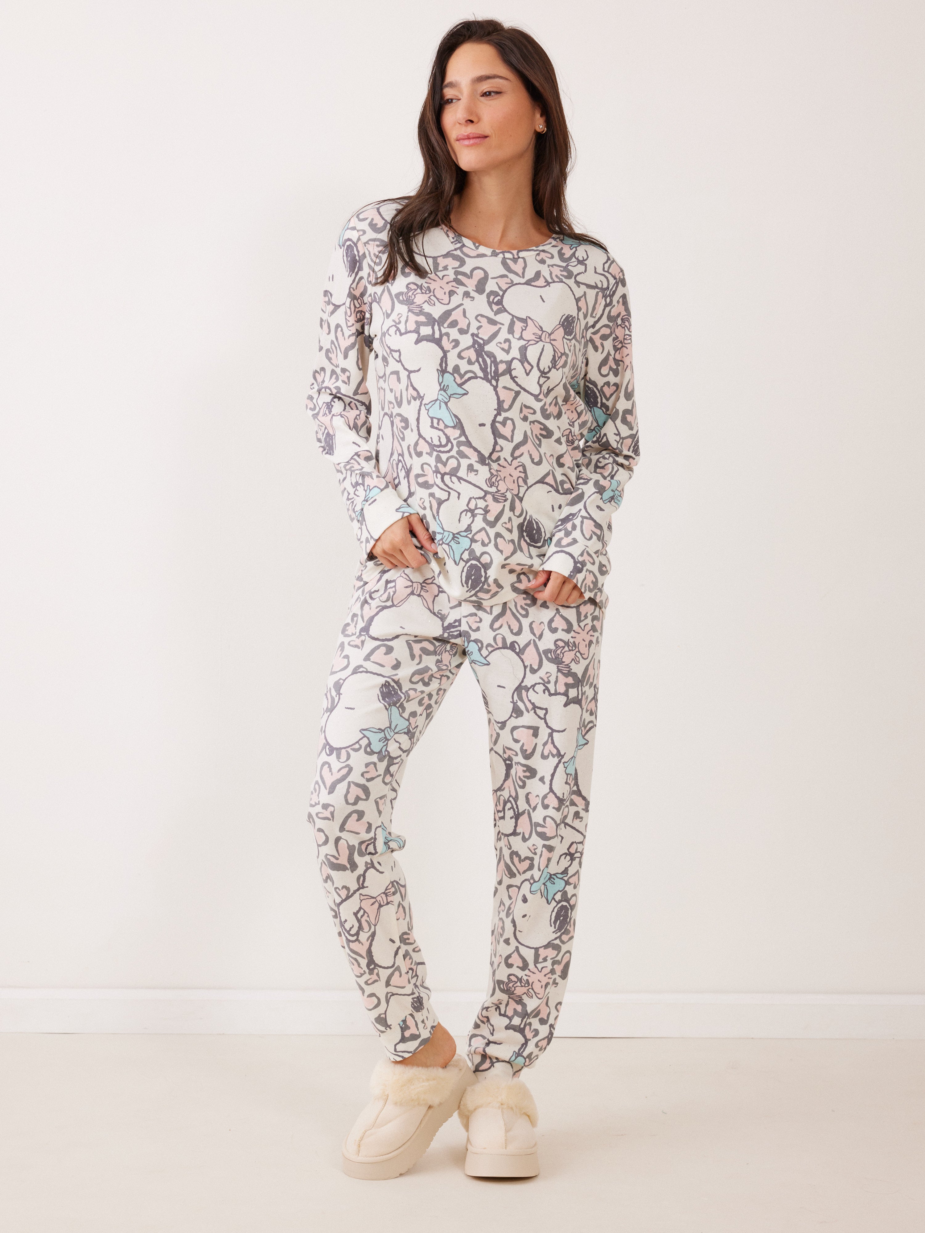 פיג'מת אינטרלוק סנופי - שמנת