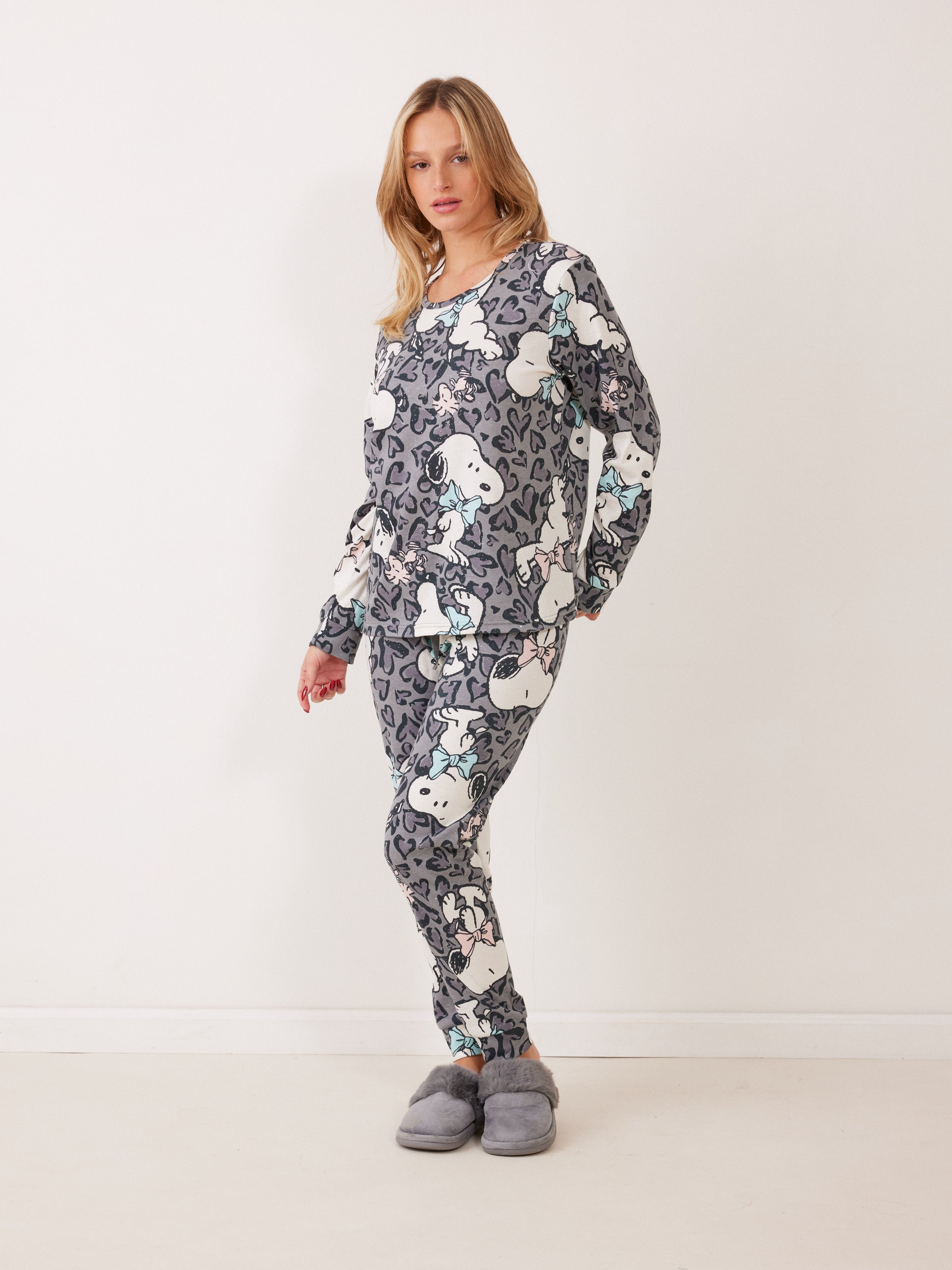 פיג'מת אינטרלוק סנופי - אפור