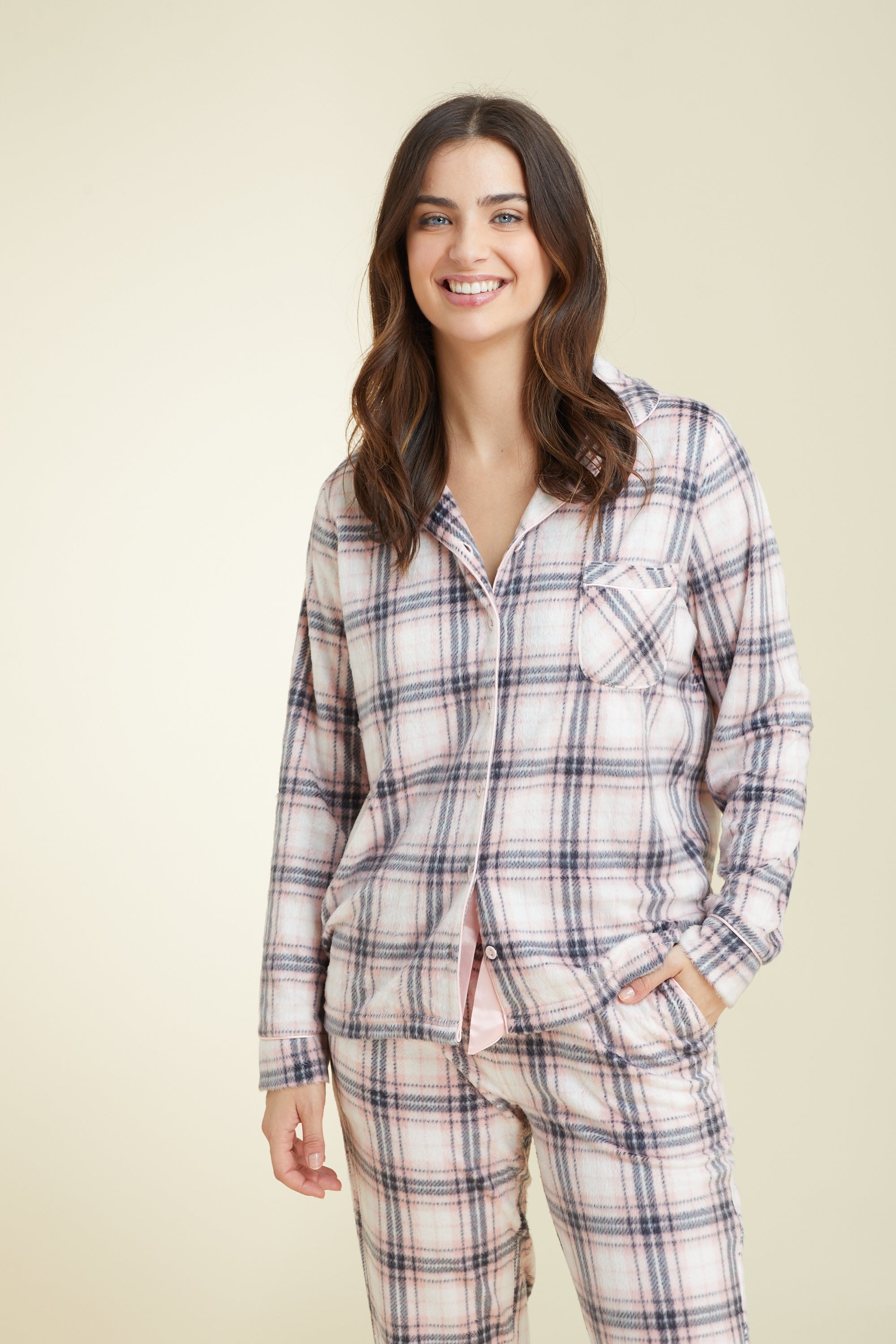 סט פיג'מה מכופתרת בד מינק מפנק - ורוד