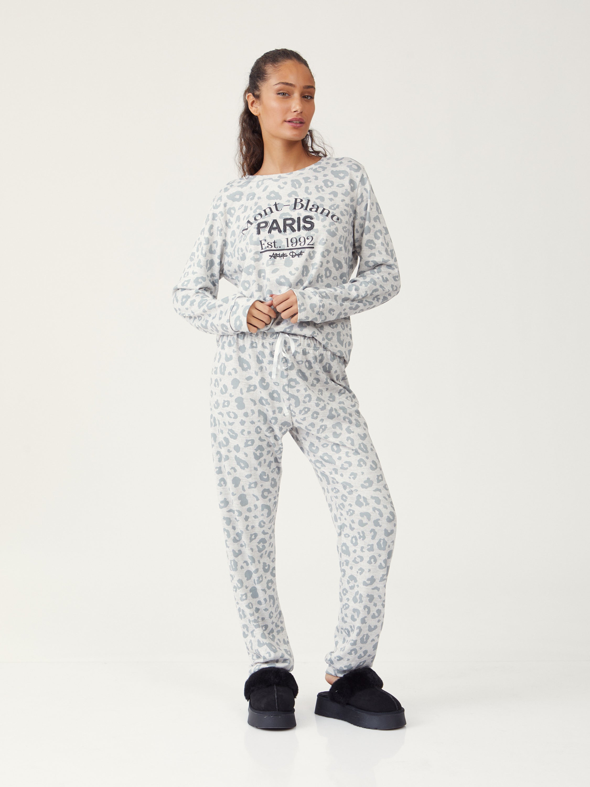 סט פיג'מה דקה האצ'י - אפור מלאנז