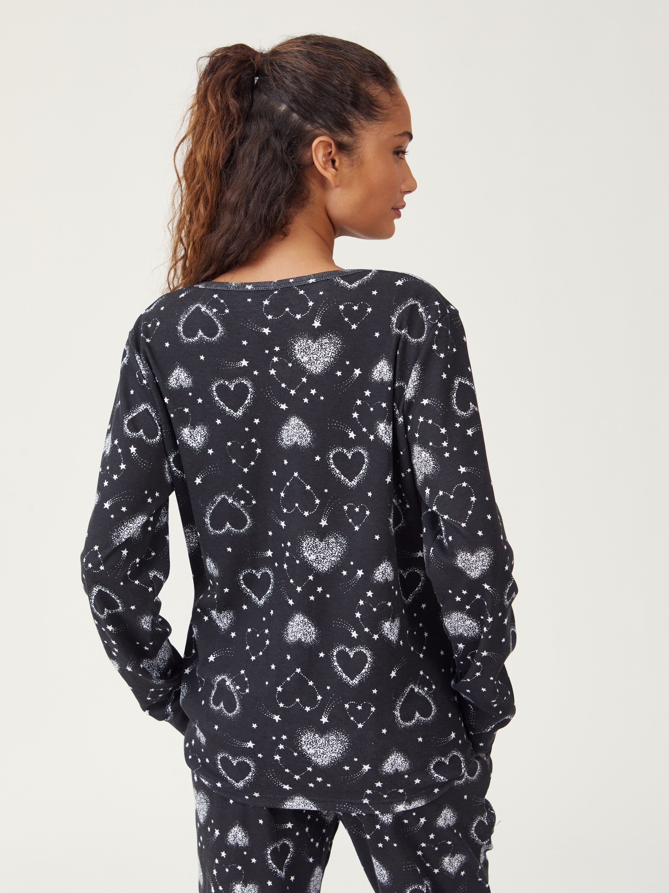 סט פיג'מת לבבות - שחור