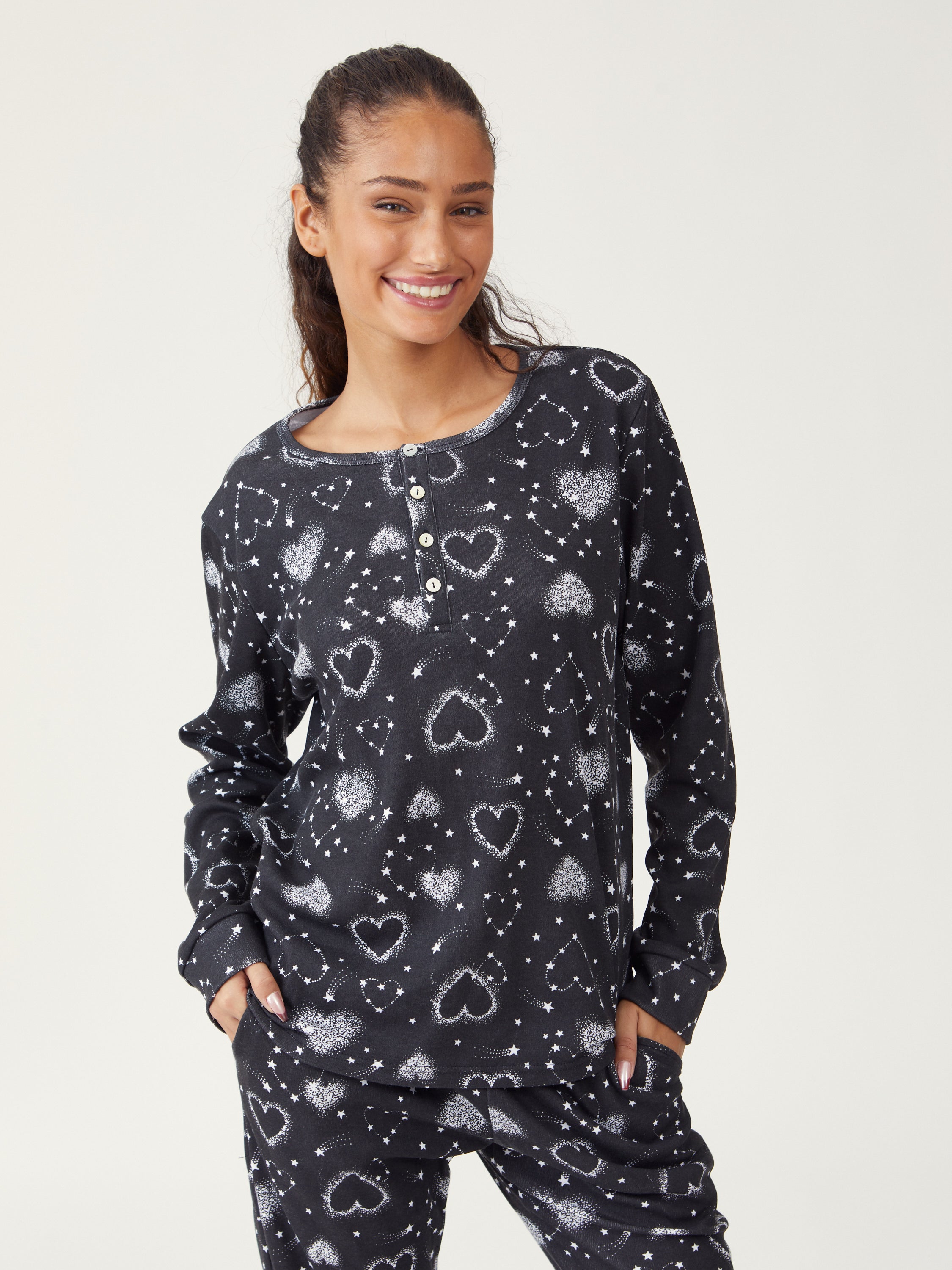 סט פיג'מת לבבות - שחור