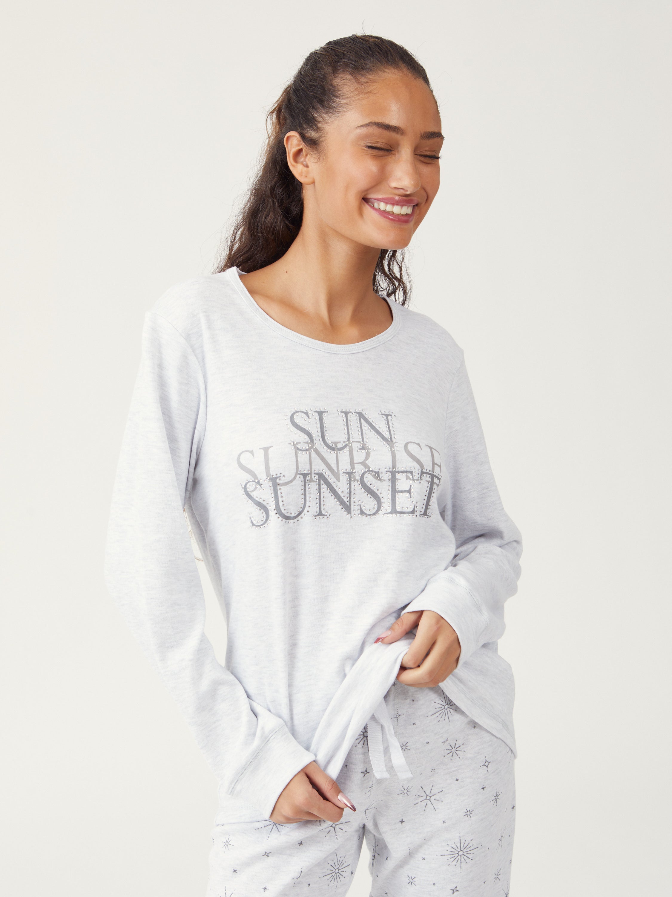 סט פיג'מת כיתוב - אפור