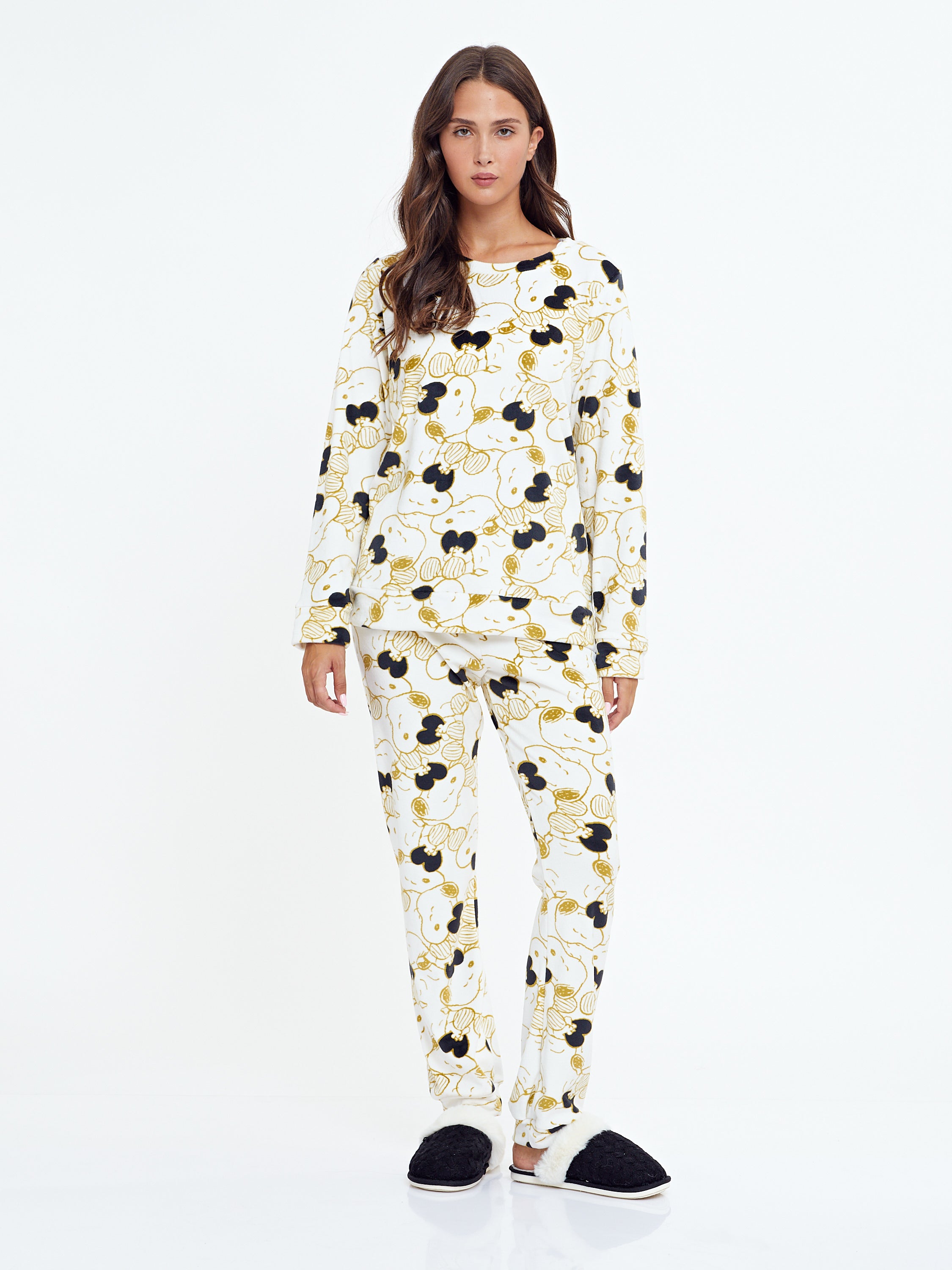 פיג'מת קטיפה סנופי - שמנת