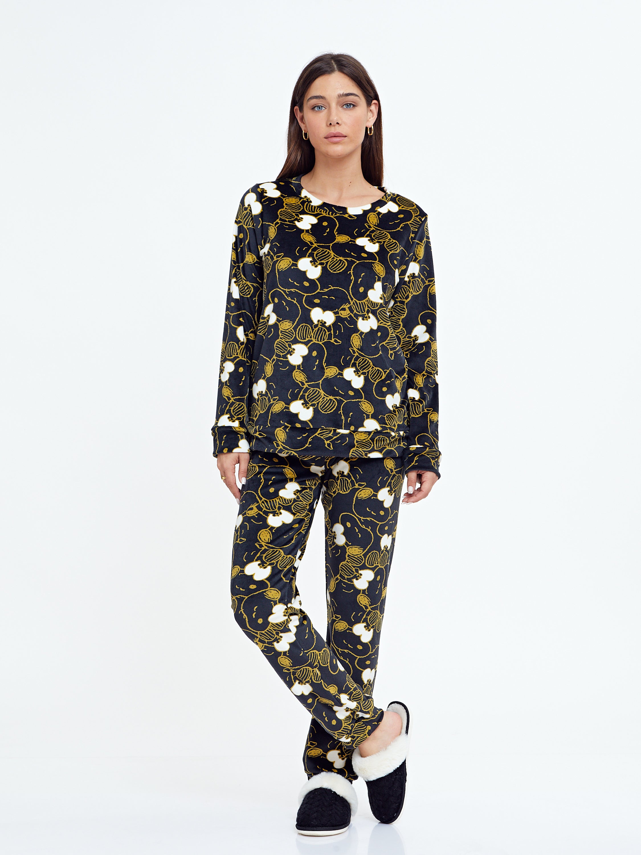 פיג'מת קטיפה סנופי - שחור