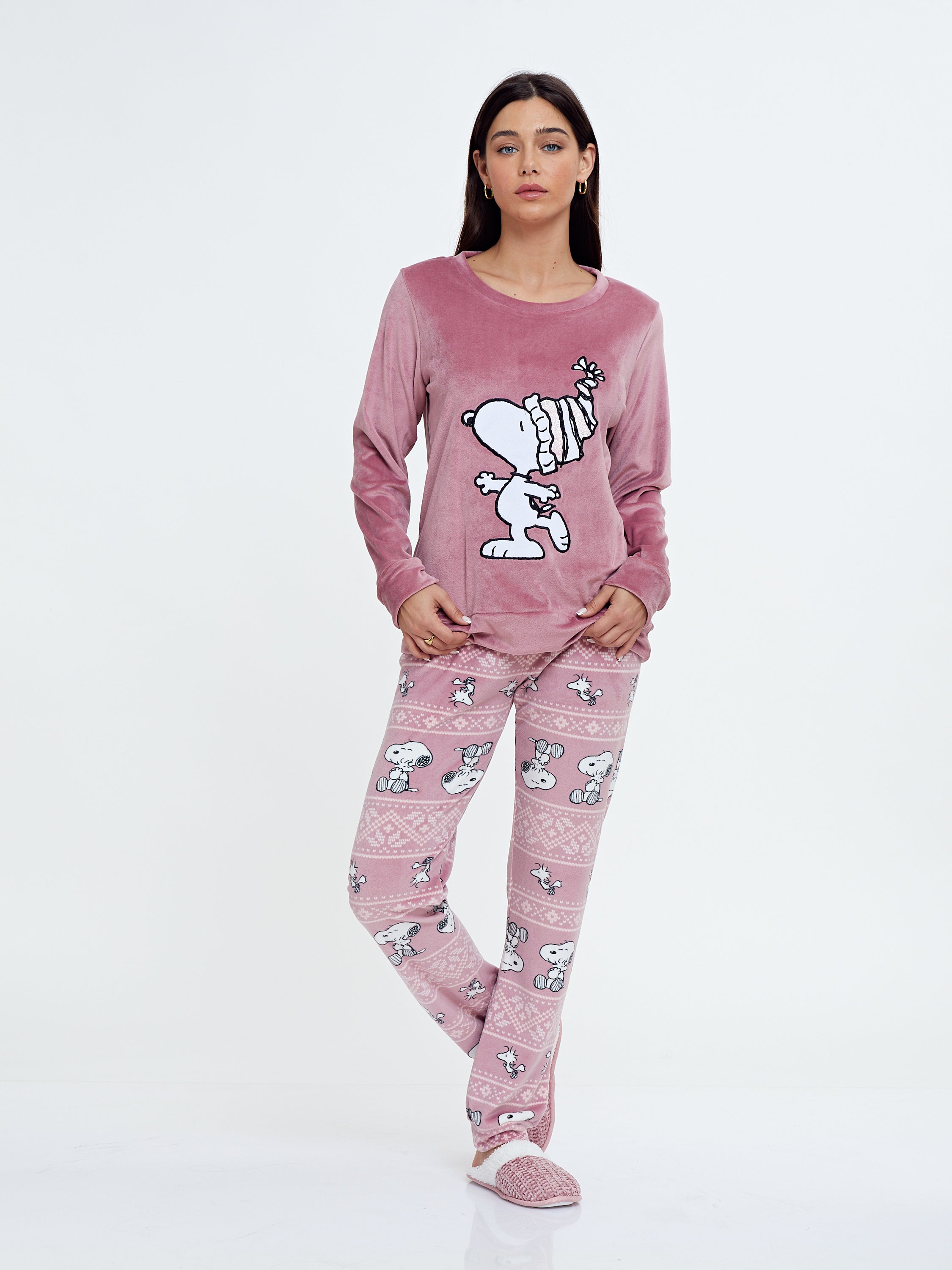 פיג'מת קטיפה סנופי - סגול