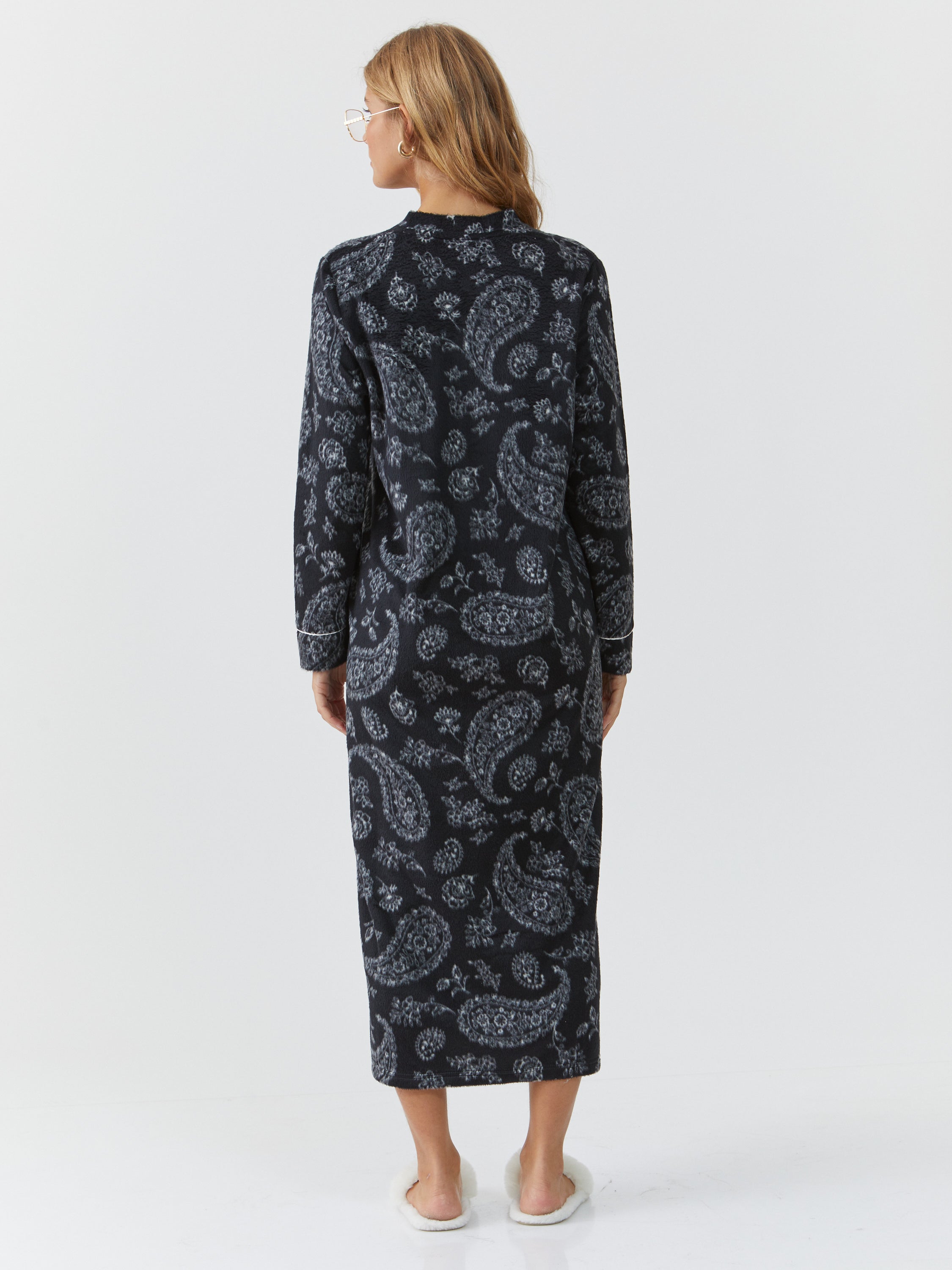 כותונת פייזלי מינק שחור