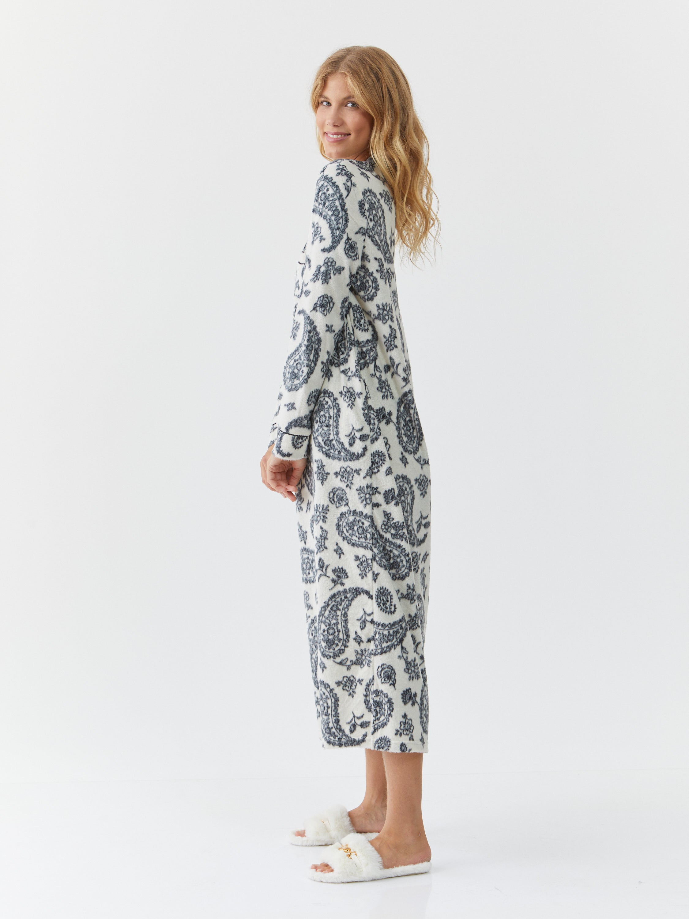 כותונת פייזלי מינק שמנת