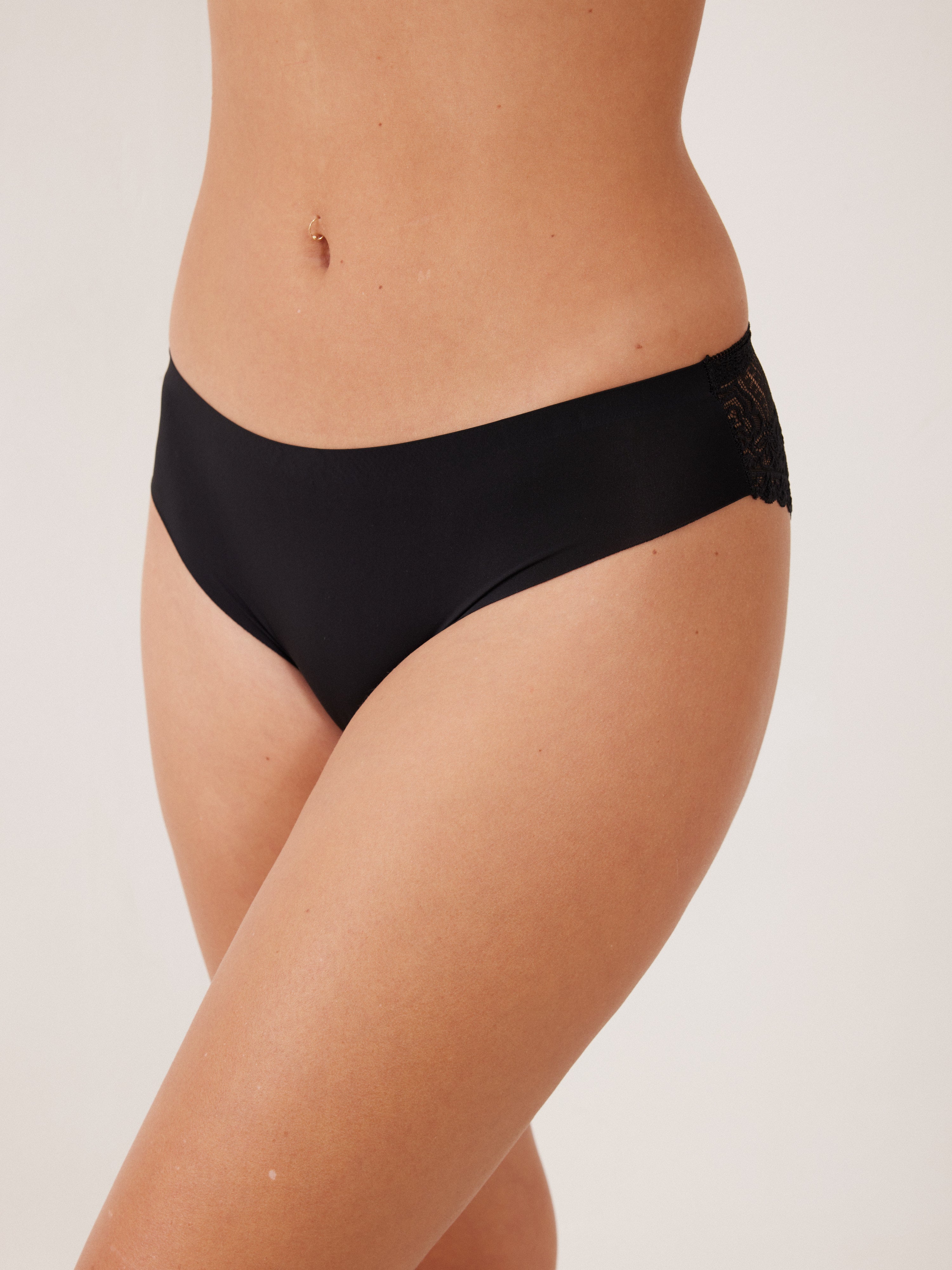 ברזילאי ריב ותחרה ROSE - שחור