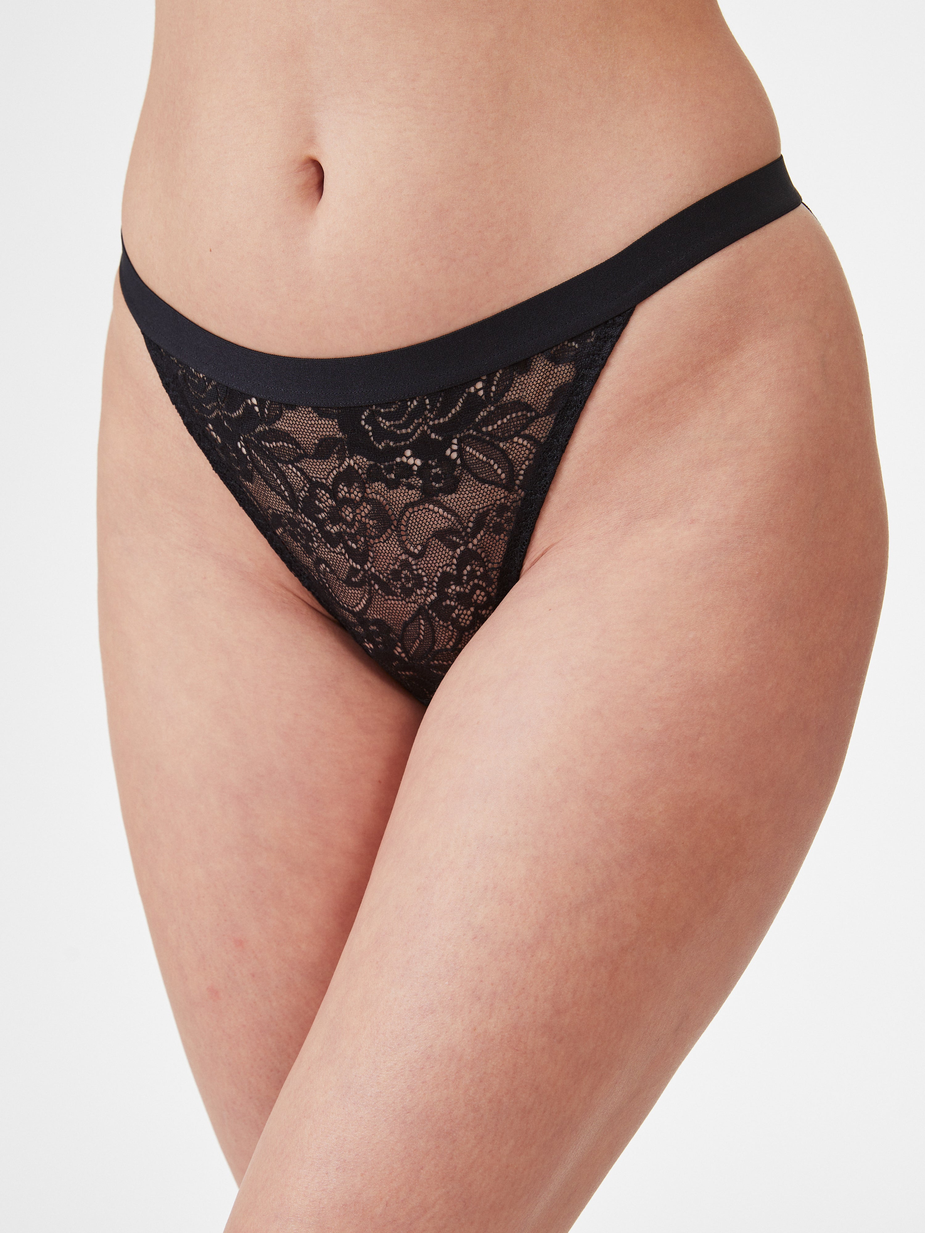 ברזילאי תחרה LILLY - שחור