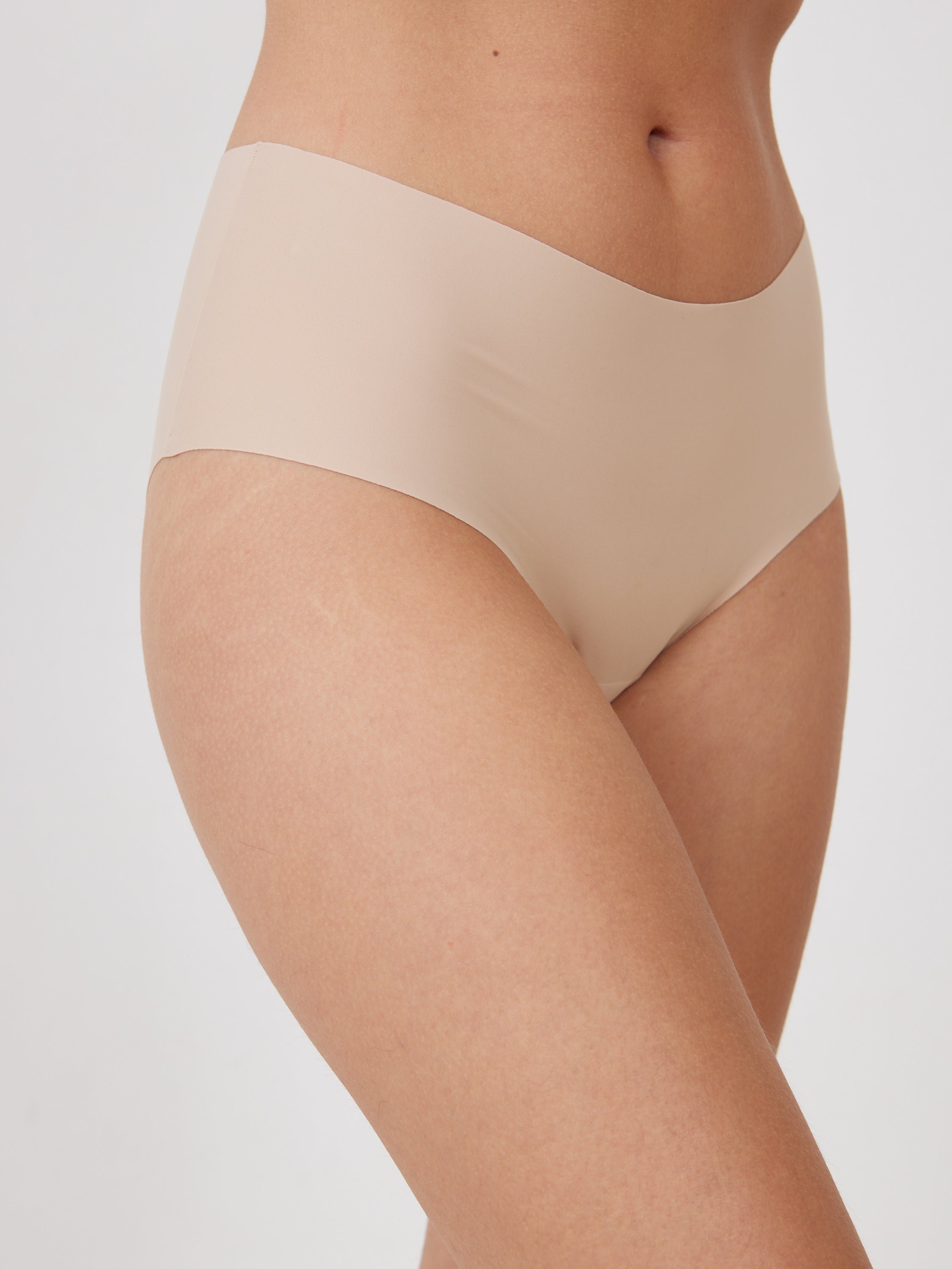 תחתון ביקיני CLEAN CUT בוניטה - שמפניה