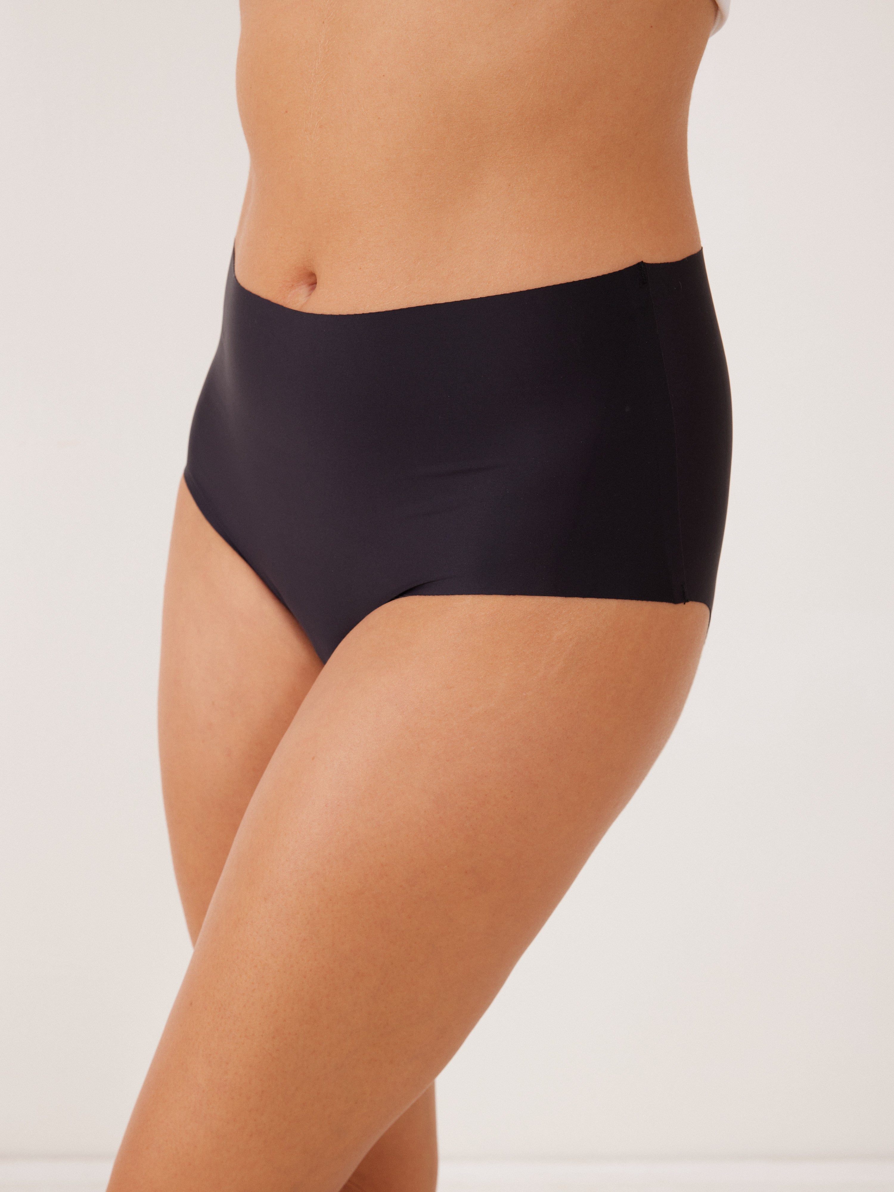 תחתון מקסי CLEAN CUT בוניטה - שחור