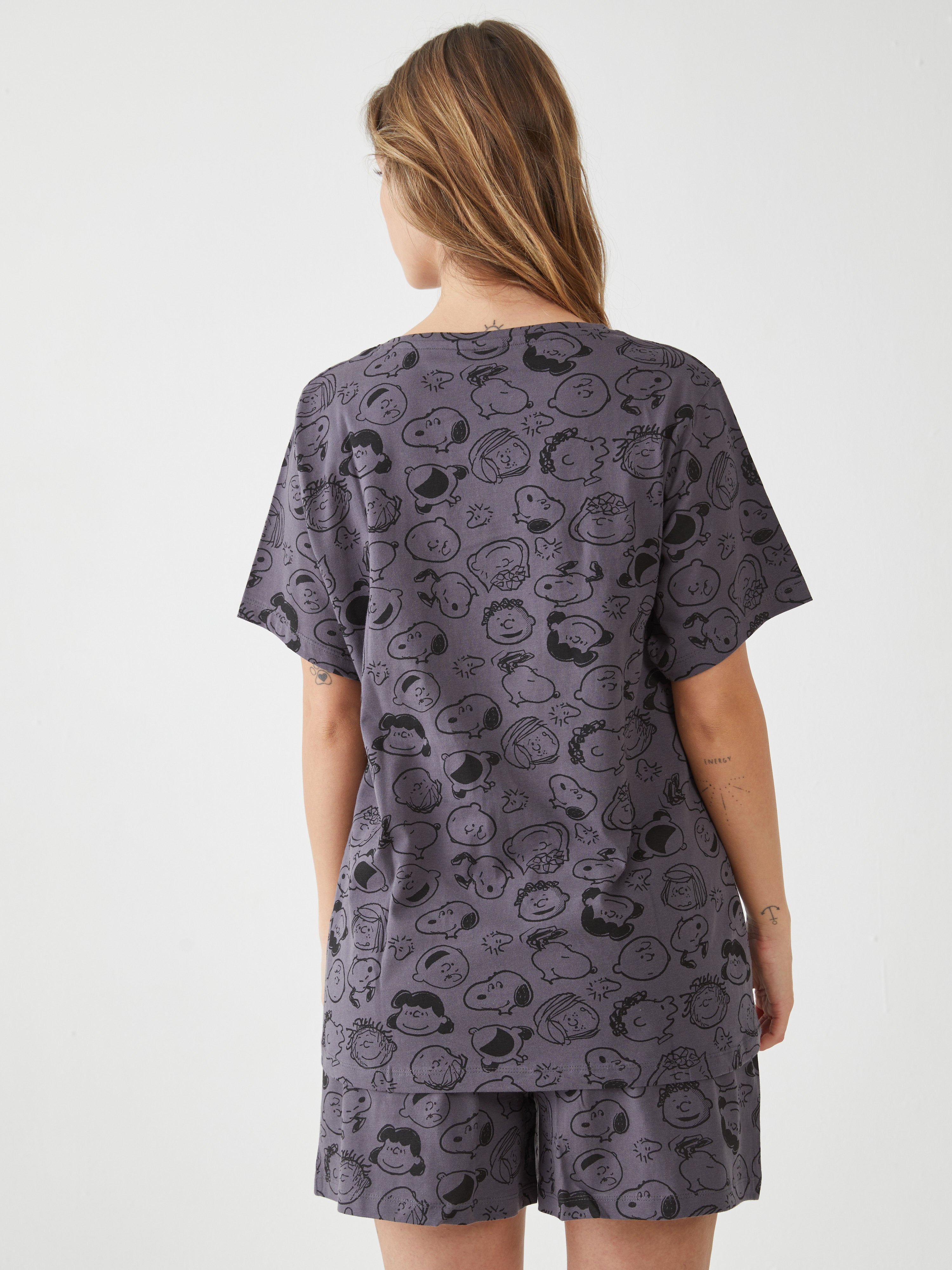 פיג'מה קצרה  סנופי  - אפור כהה
