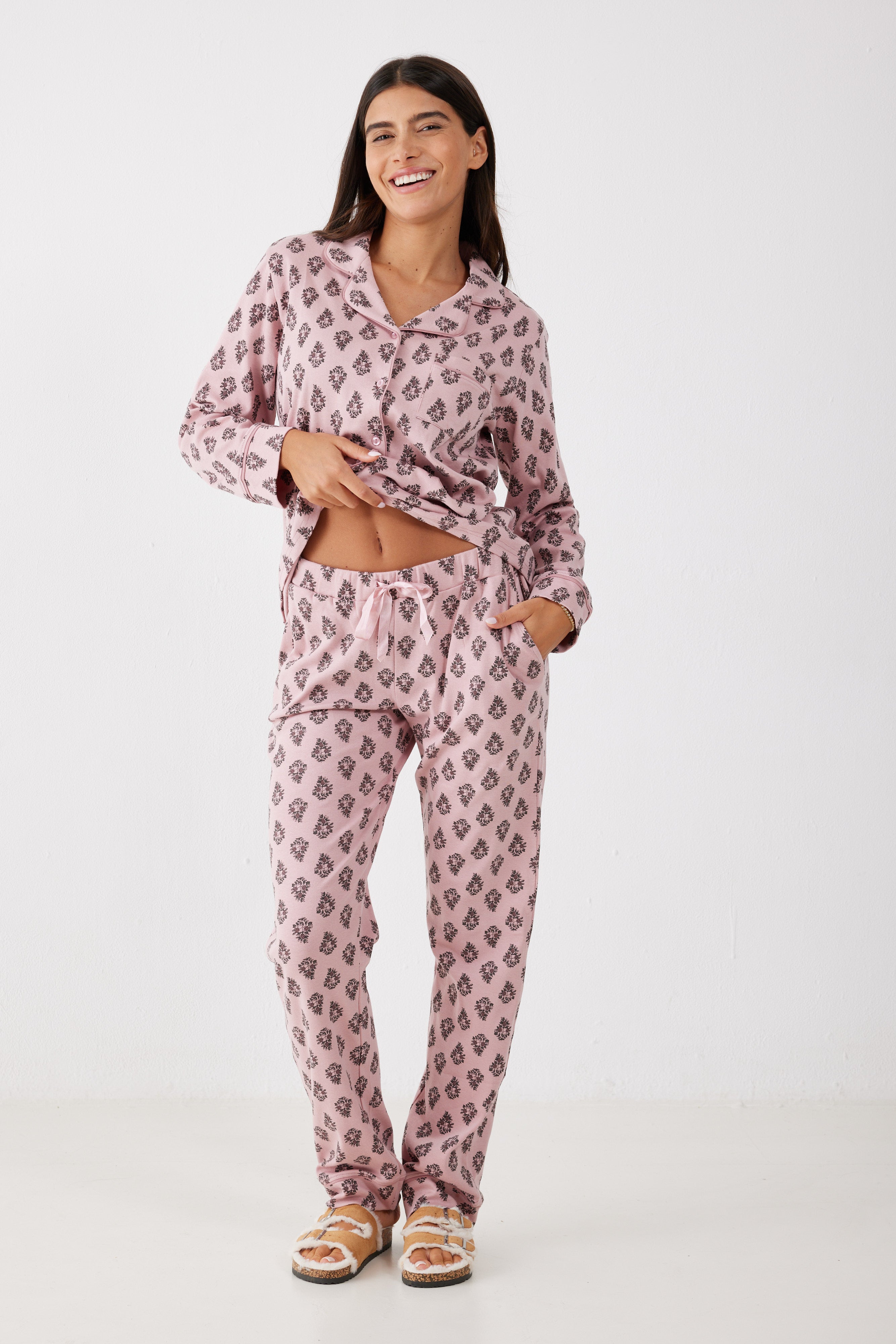 פיג'מה מכופתרת 100% כותנה - סגול מעושן