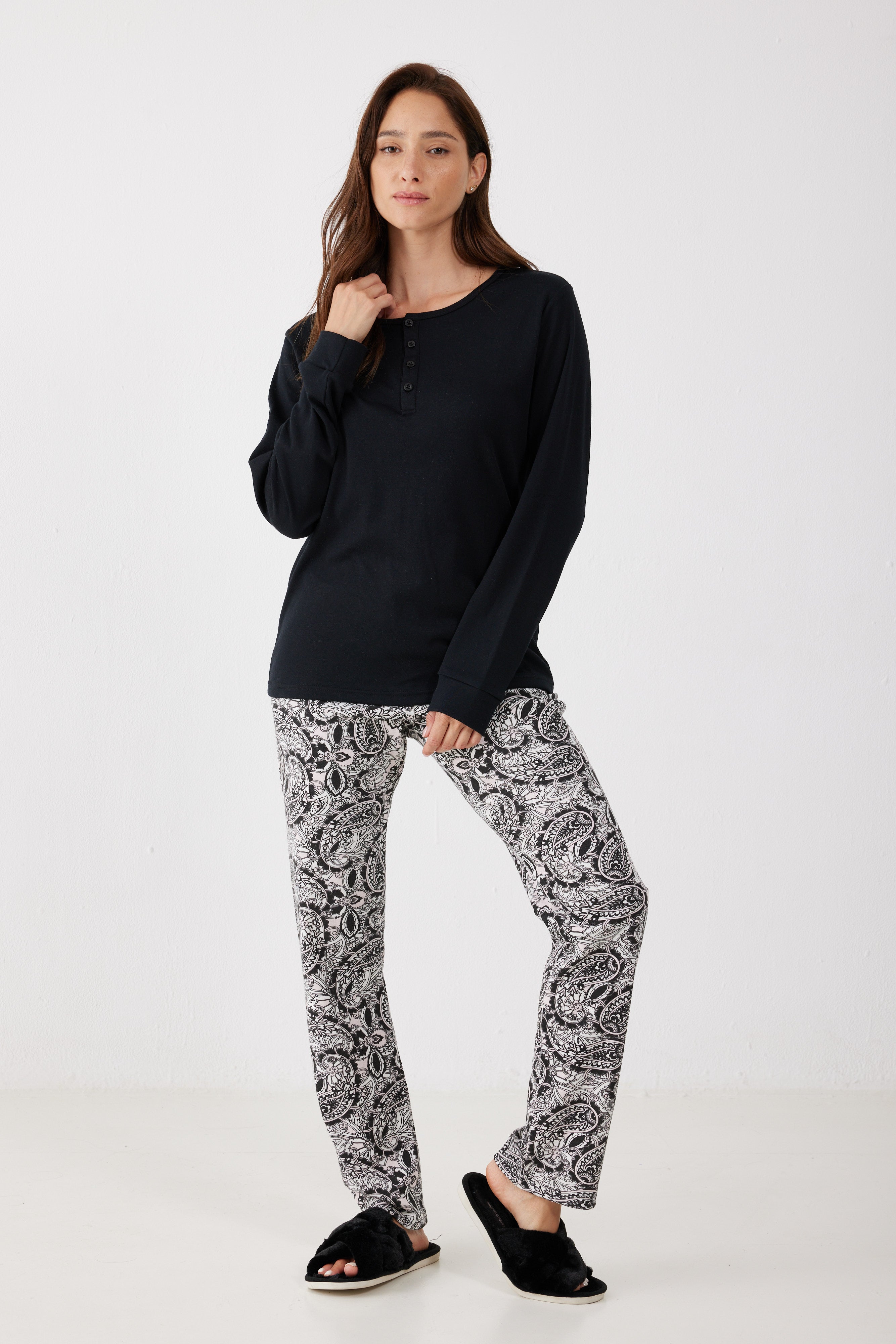 פיג'מת אינטרלוק - שחור