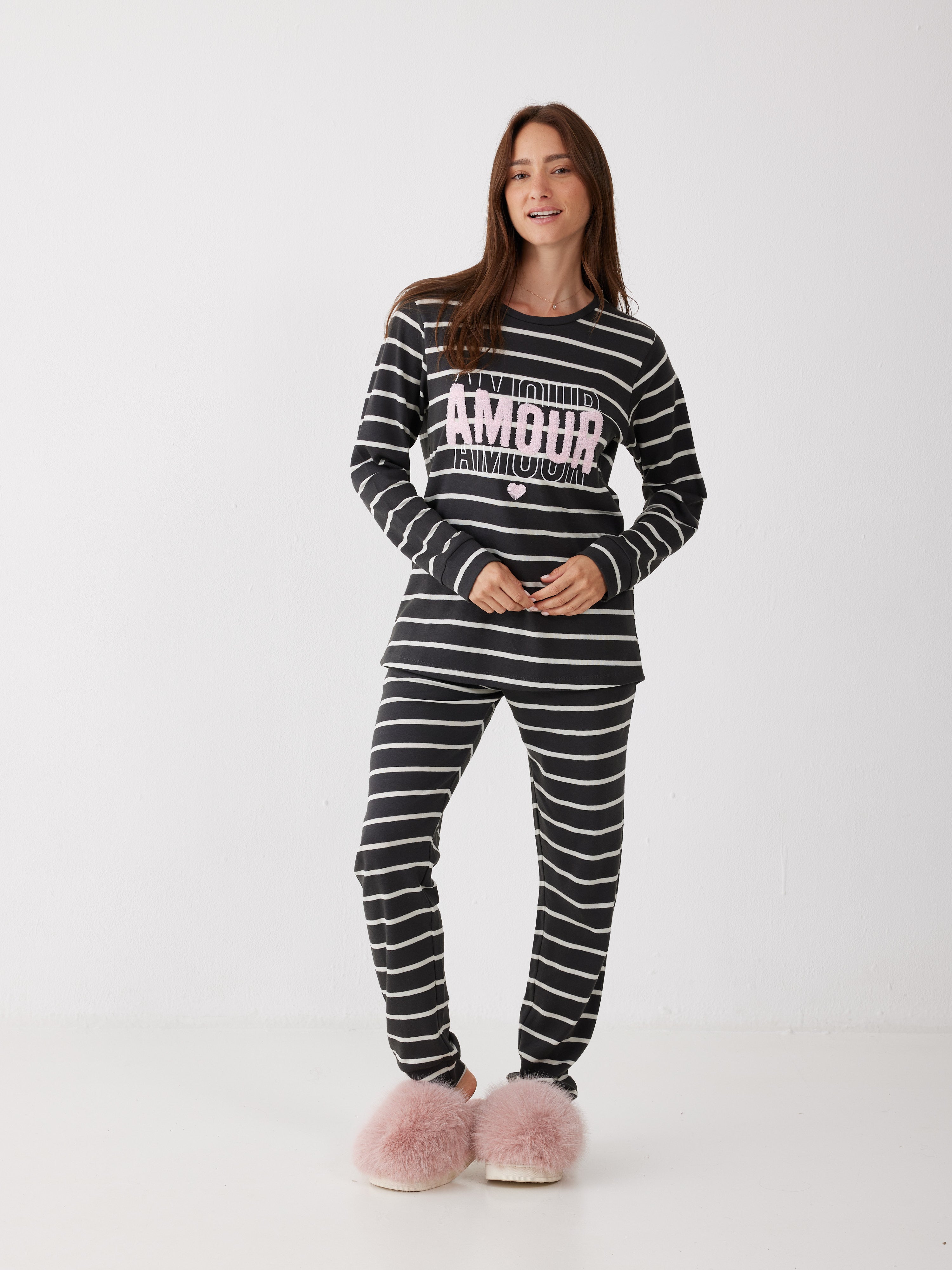 פיג'מה אינטרלוק פסים 100% כותנה - אפור