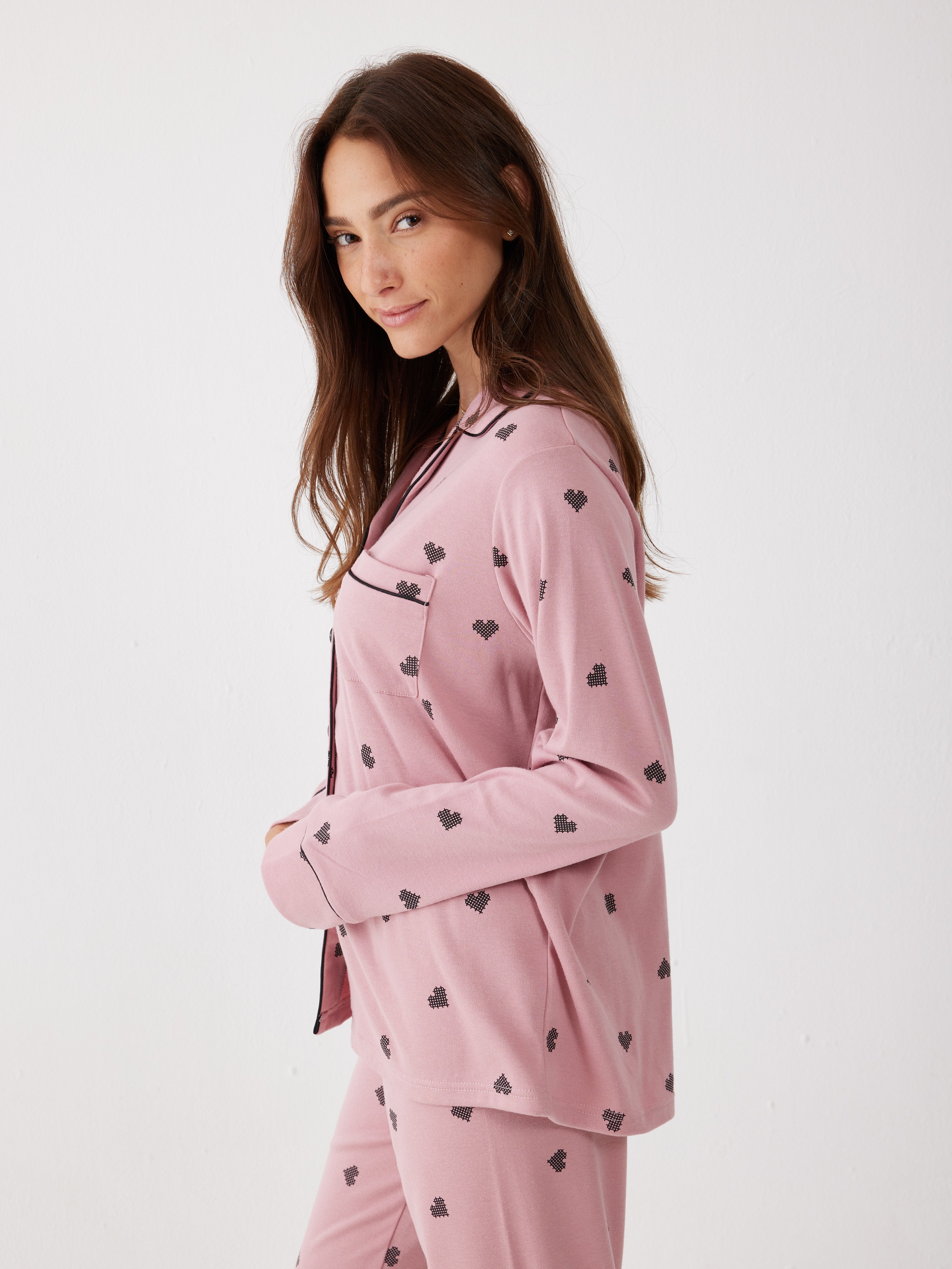 פיג'מה ויסוקזה מכופתרת - ורוד מעושן