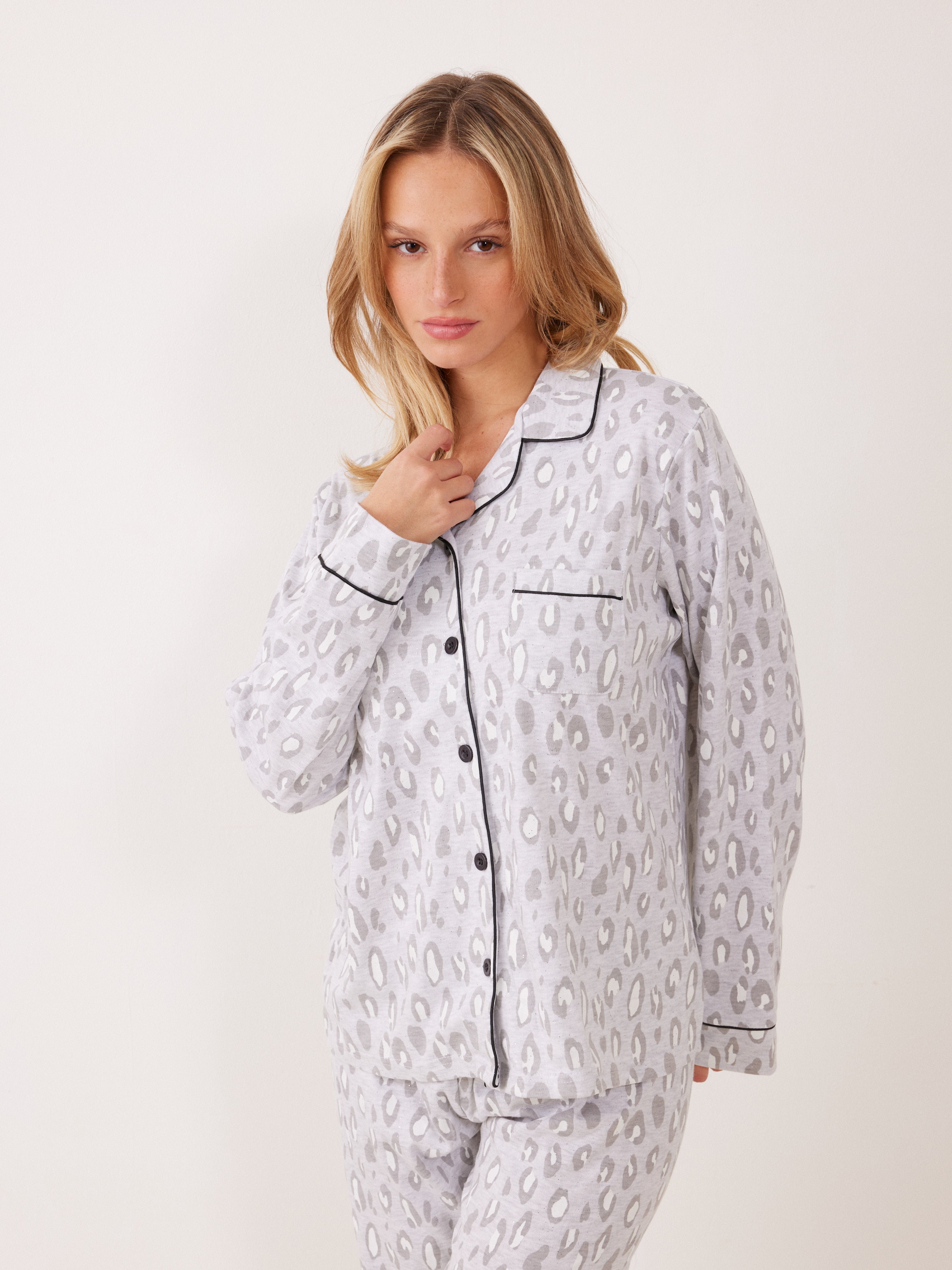 פיג'מה אינטרלוק מכופתרת - אפור מלאנז*