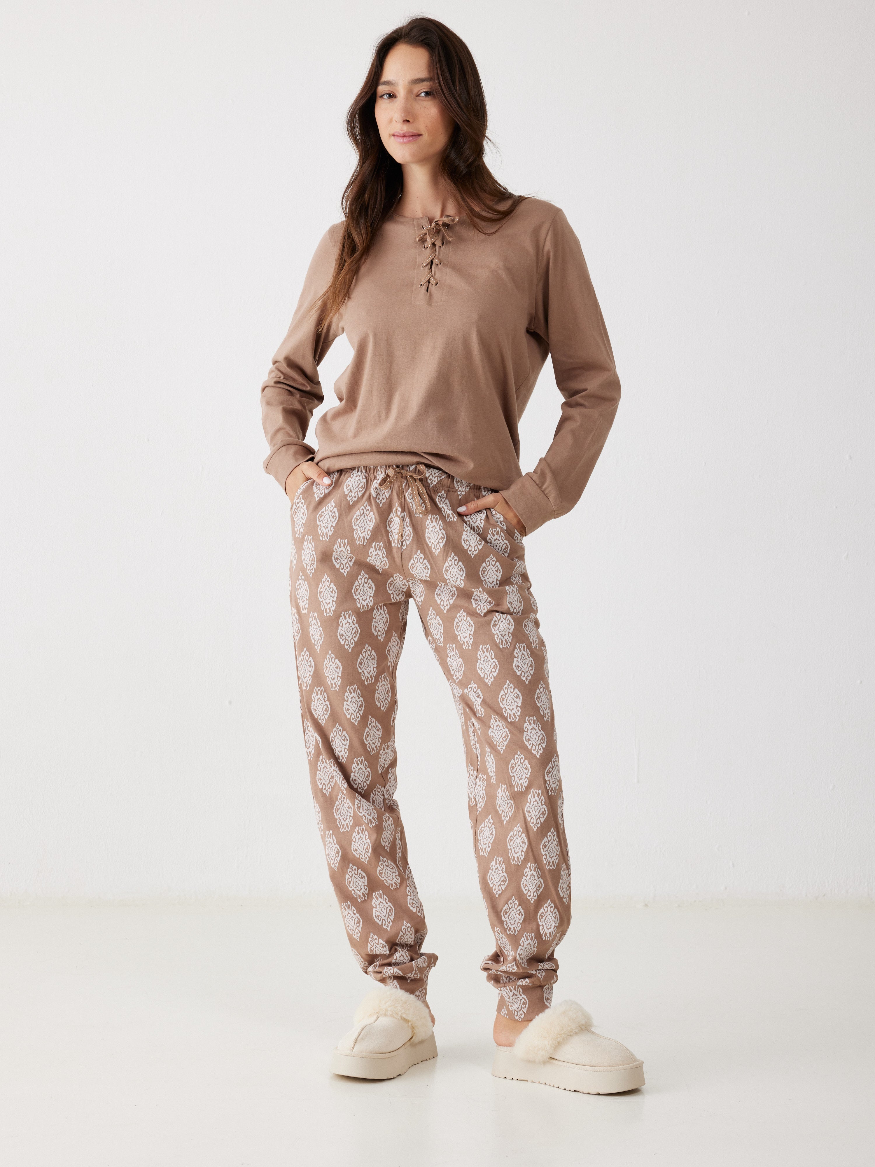 פיג'מה 100% כותנה -  קפה