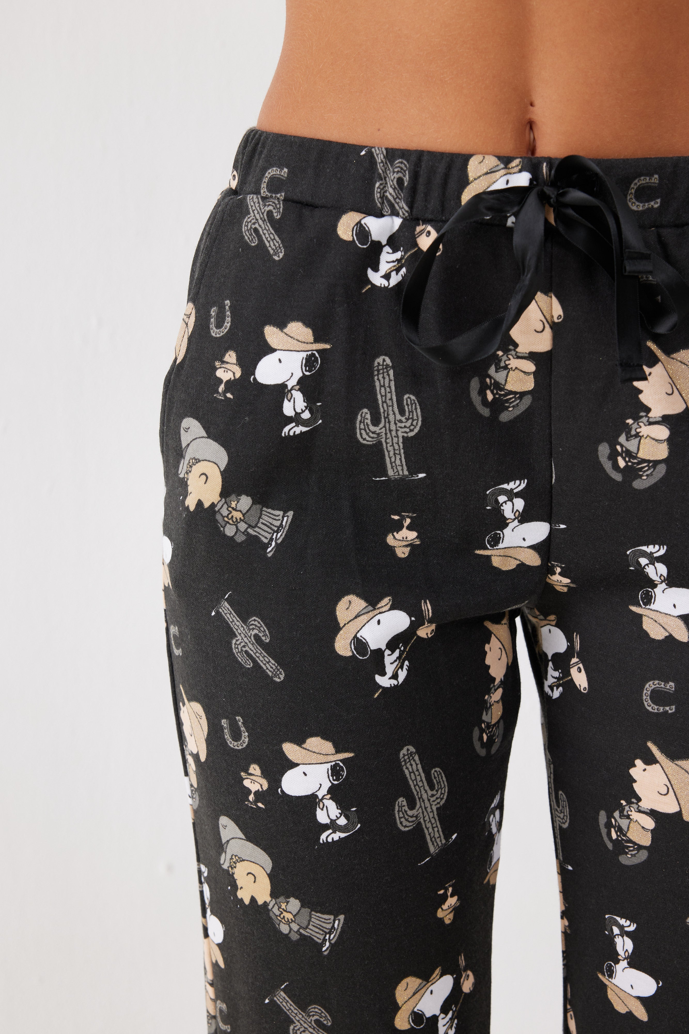 פיג'מה סנופי אינטרלוק - שחור