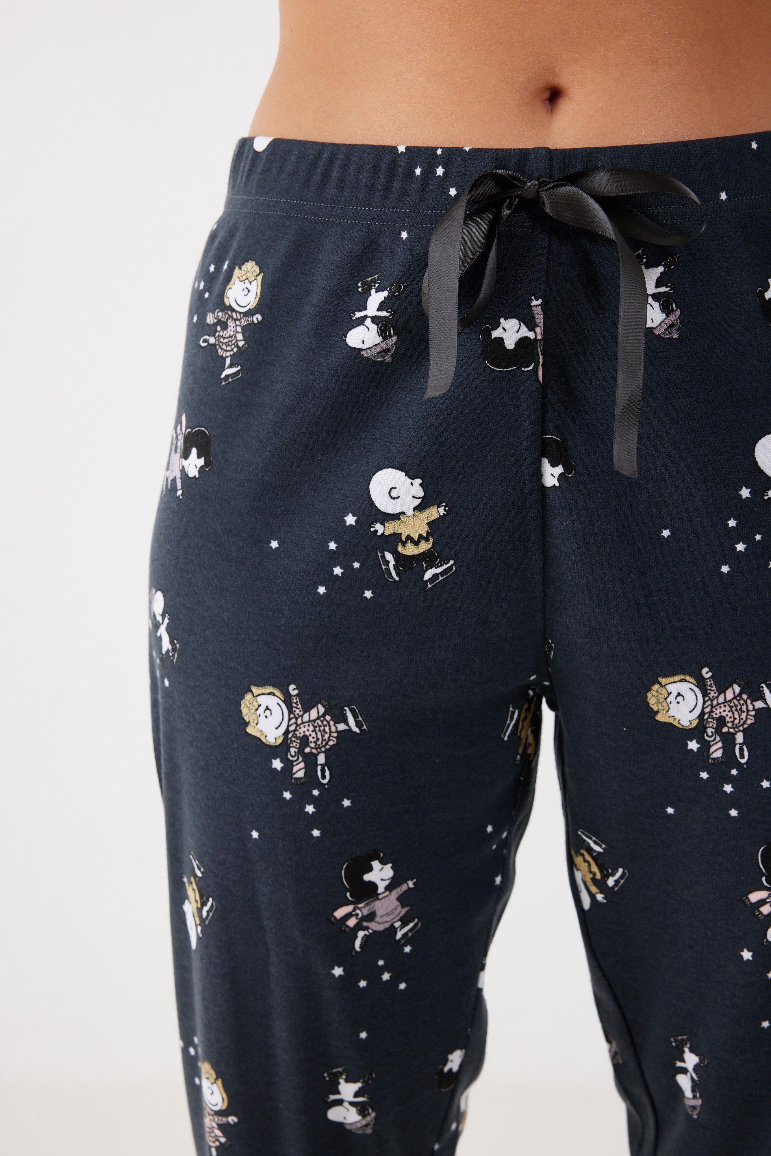 פיג'מה סנופי אינטרלוק - אפור כהה