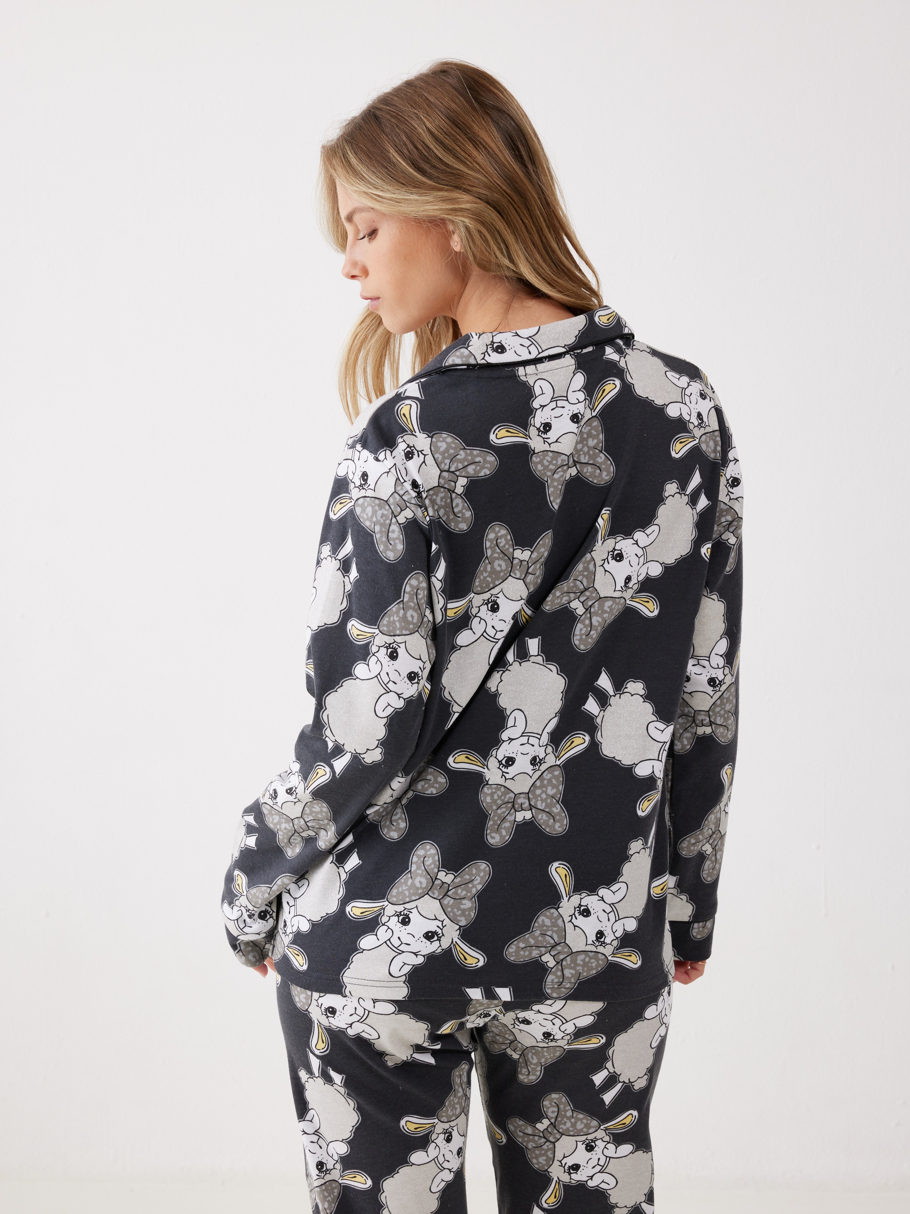 פיג'מה פיפה מכופתרת אינטרלוק - אפור כהה