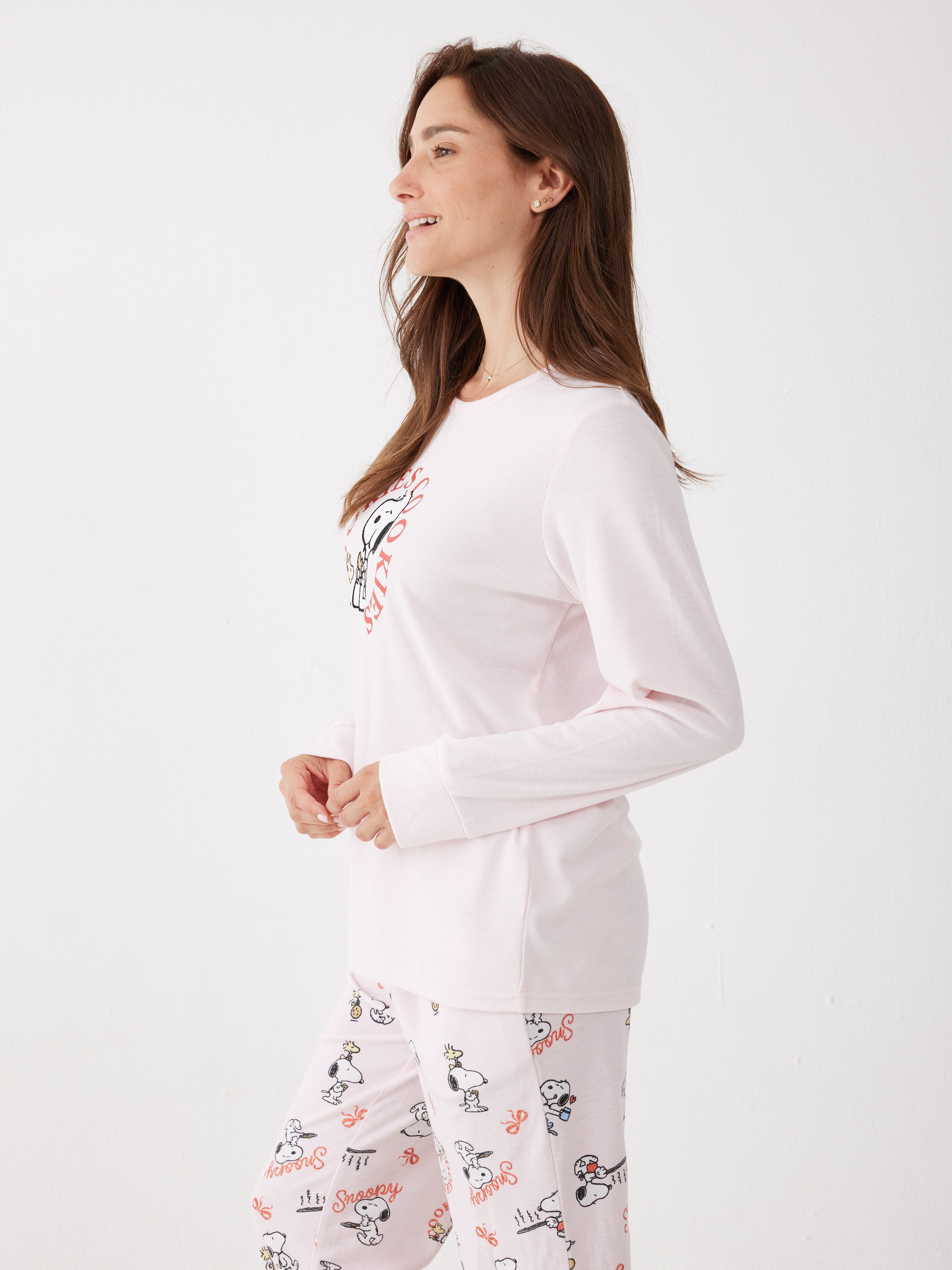 פיג'מת סנופי אינטרלוק - ורוד