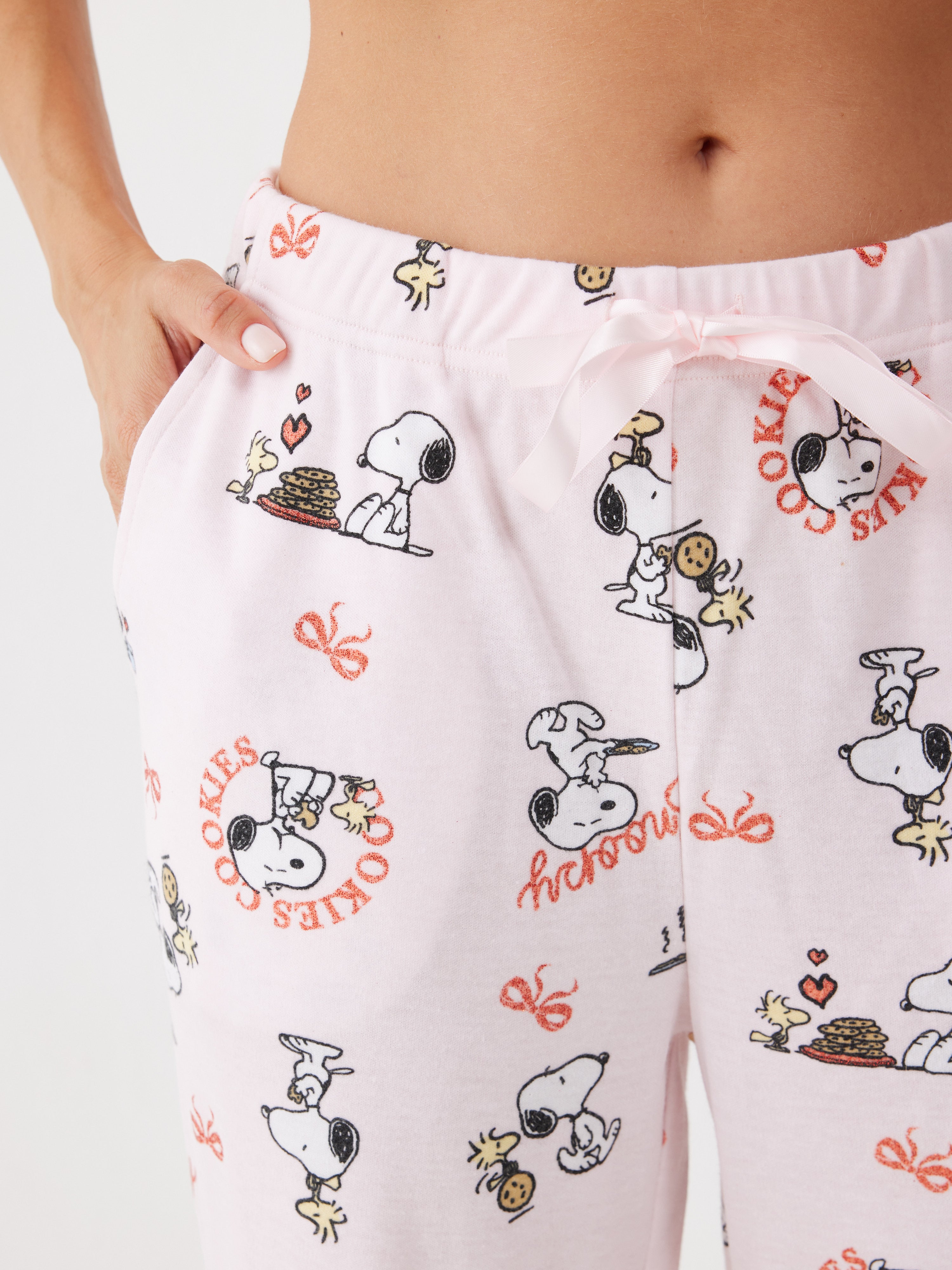 פיג'מת סנופי אינטרלוק - ורוד