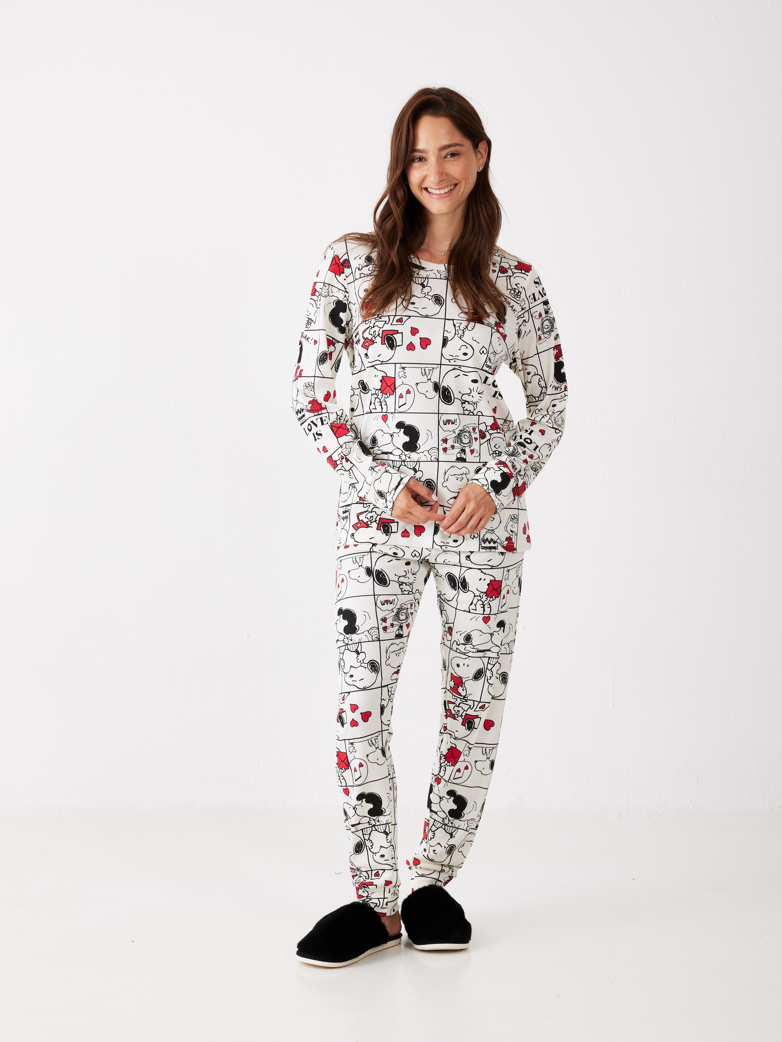 פיג'מת סנופי קומיקס - שמנת