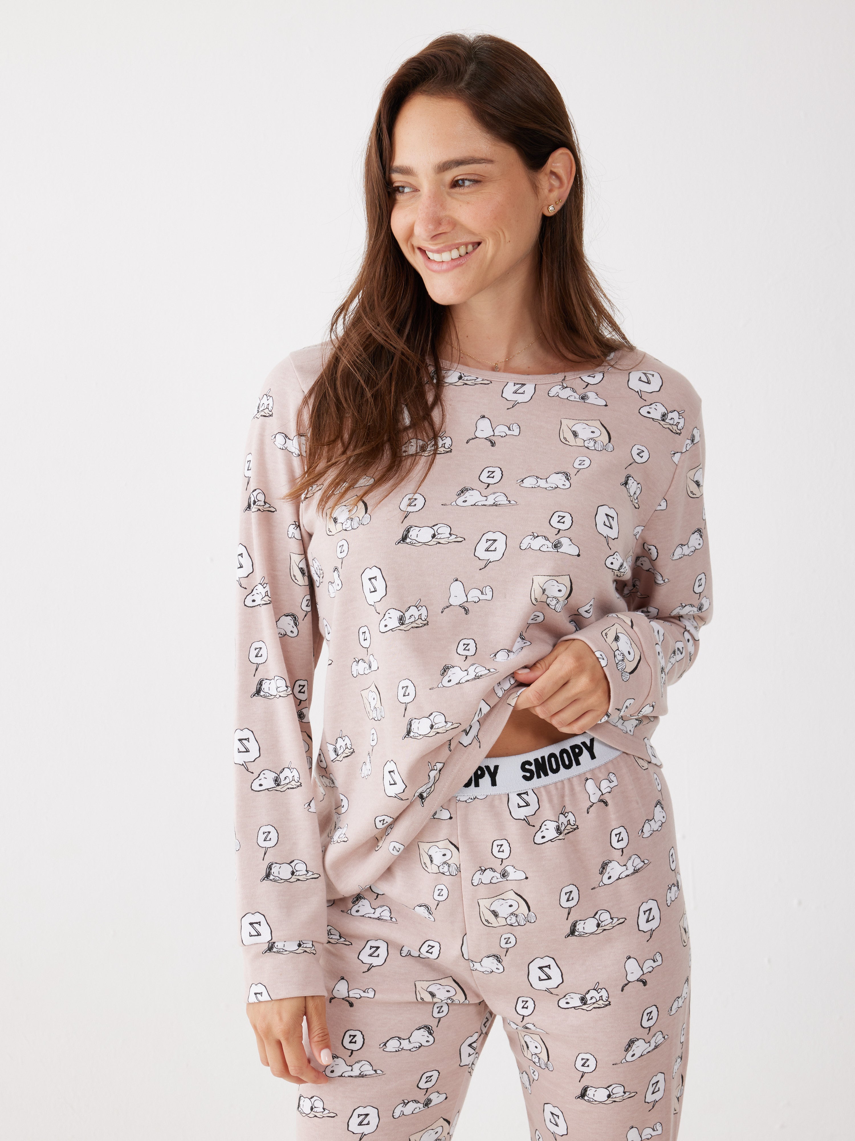 פיג'מה סנופי מנמנם - ורוד מעושן