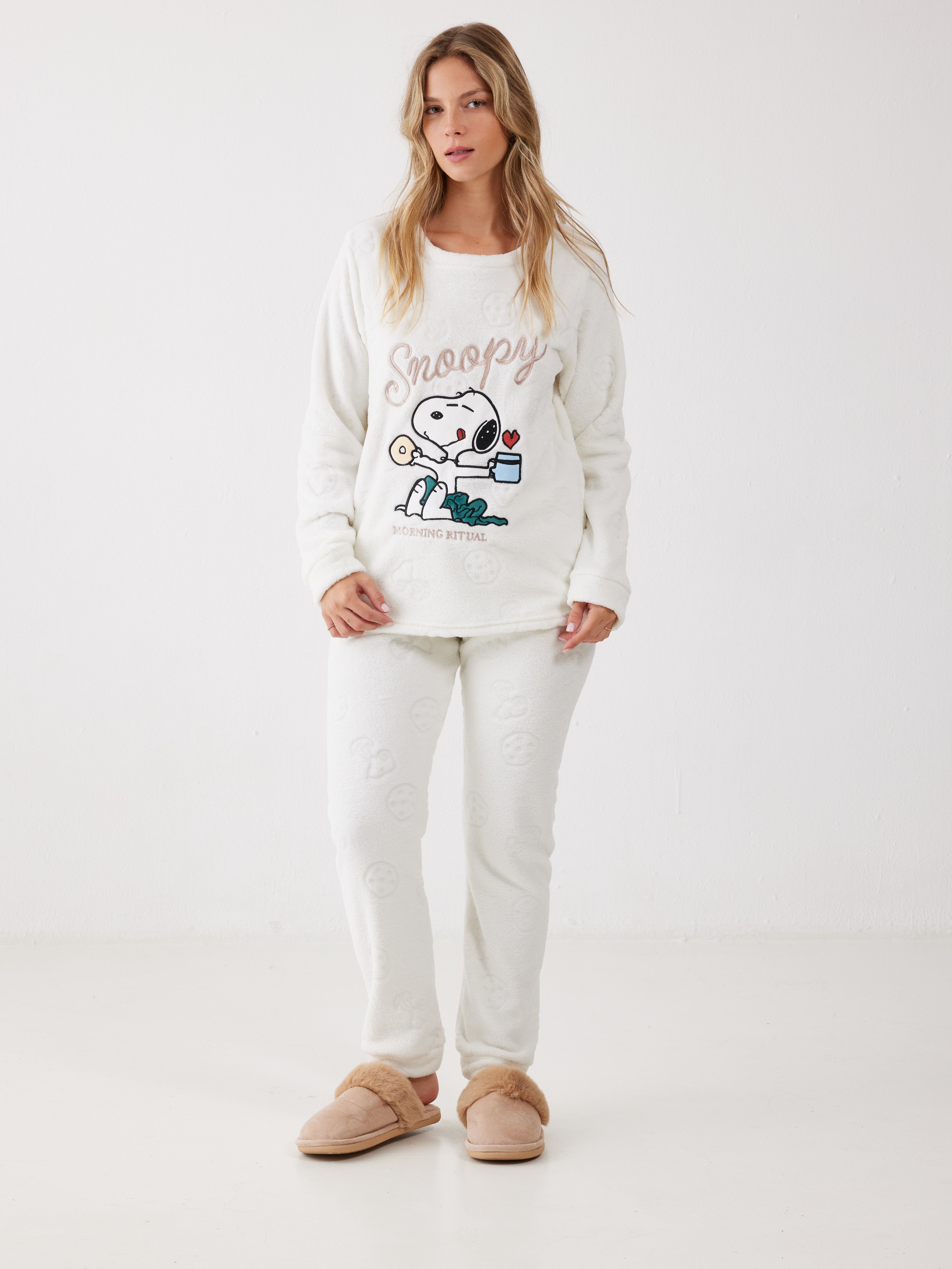 פיג'מה סנופי פלאפי - שמנת