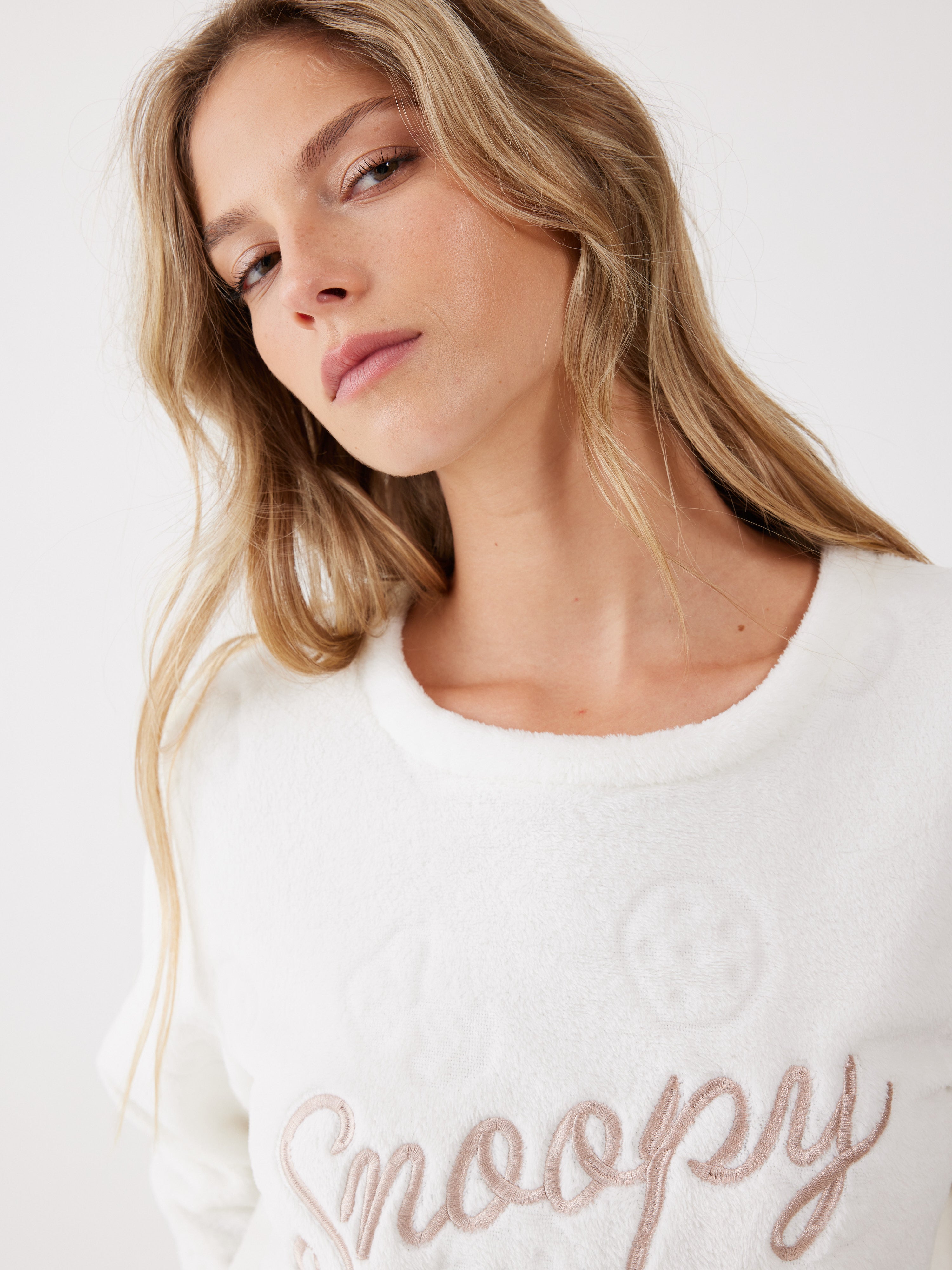 פיג'מה סנופי פלאפי - שמנת