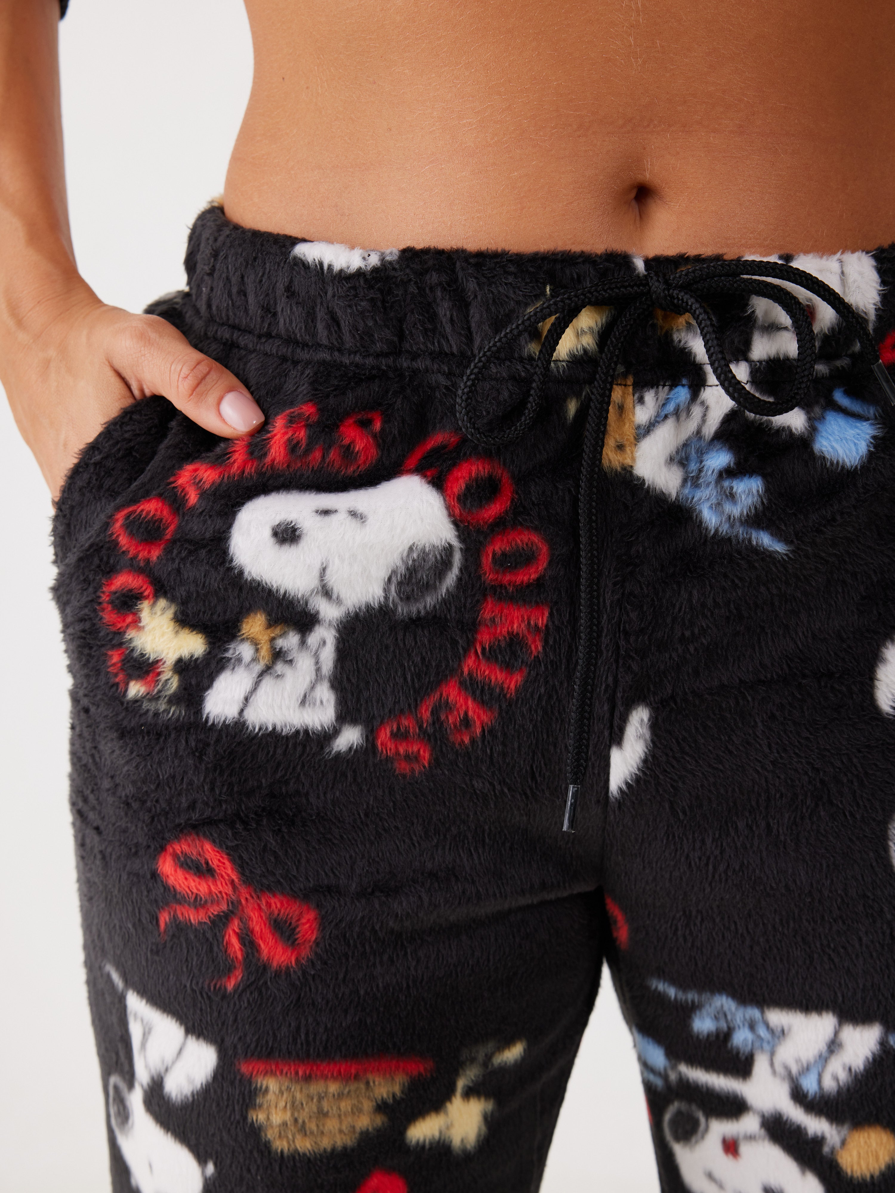 פיג'מת סנופי מינק - שחור