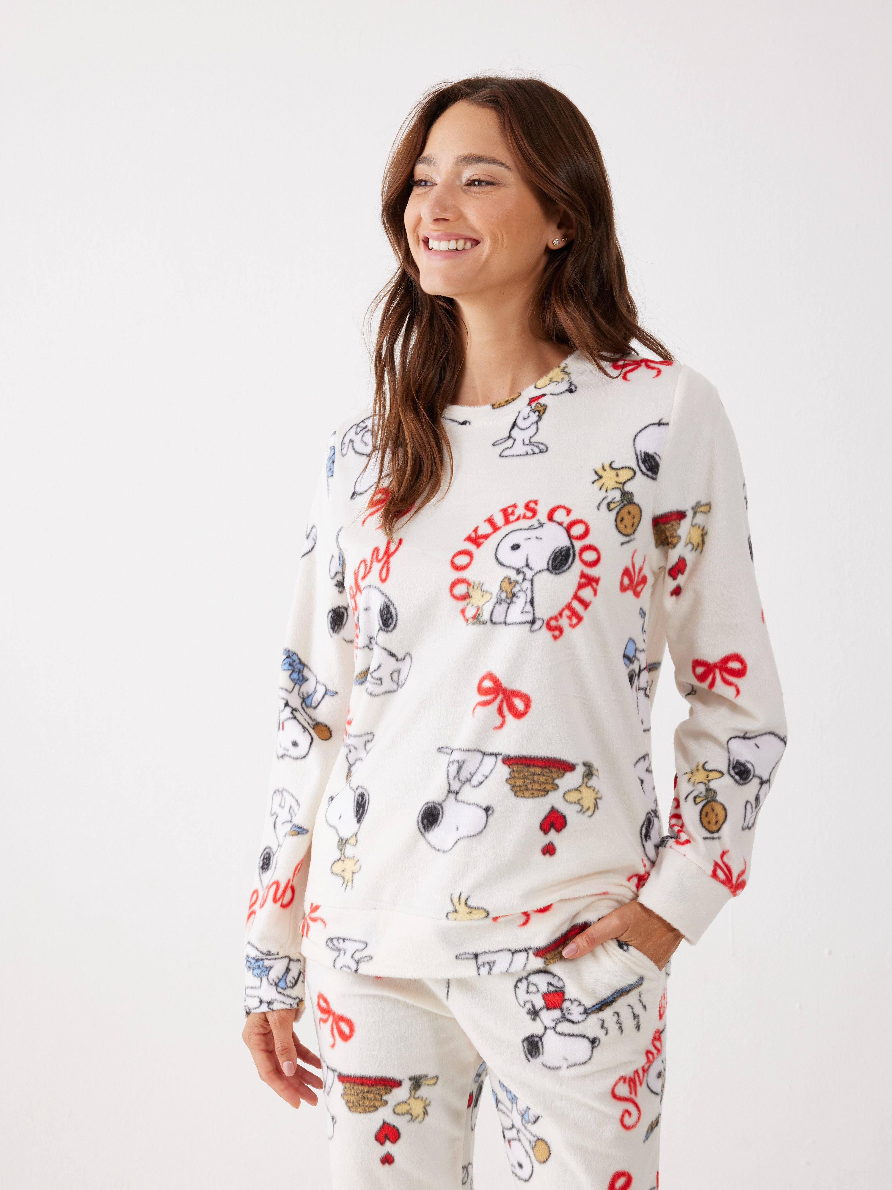 פיג'מת סנופי מינק - שמנת